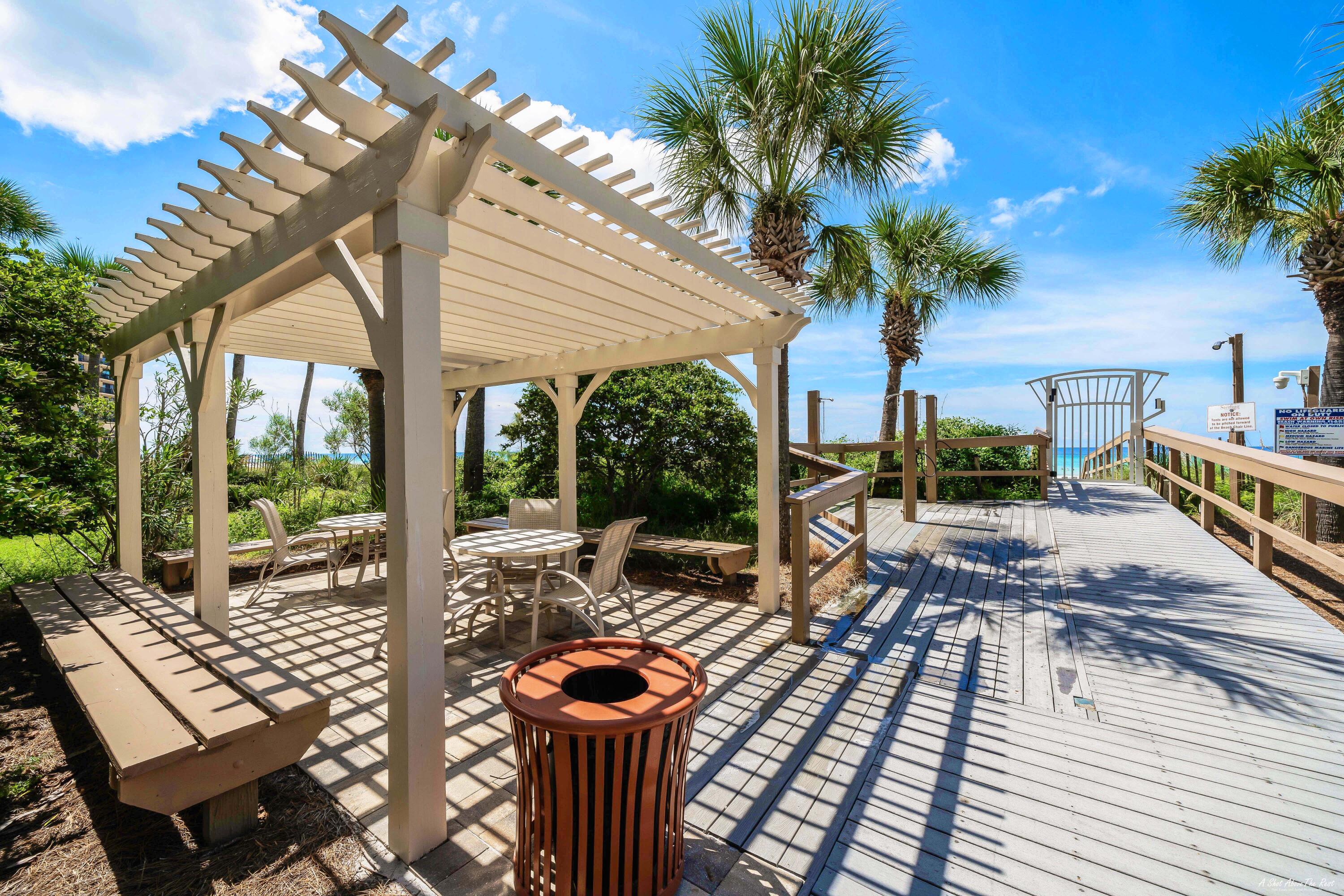 6627 Thomas Drive Panama City Beach FL 32408