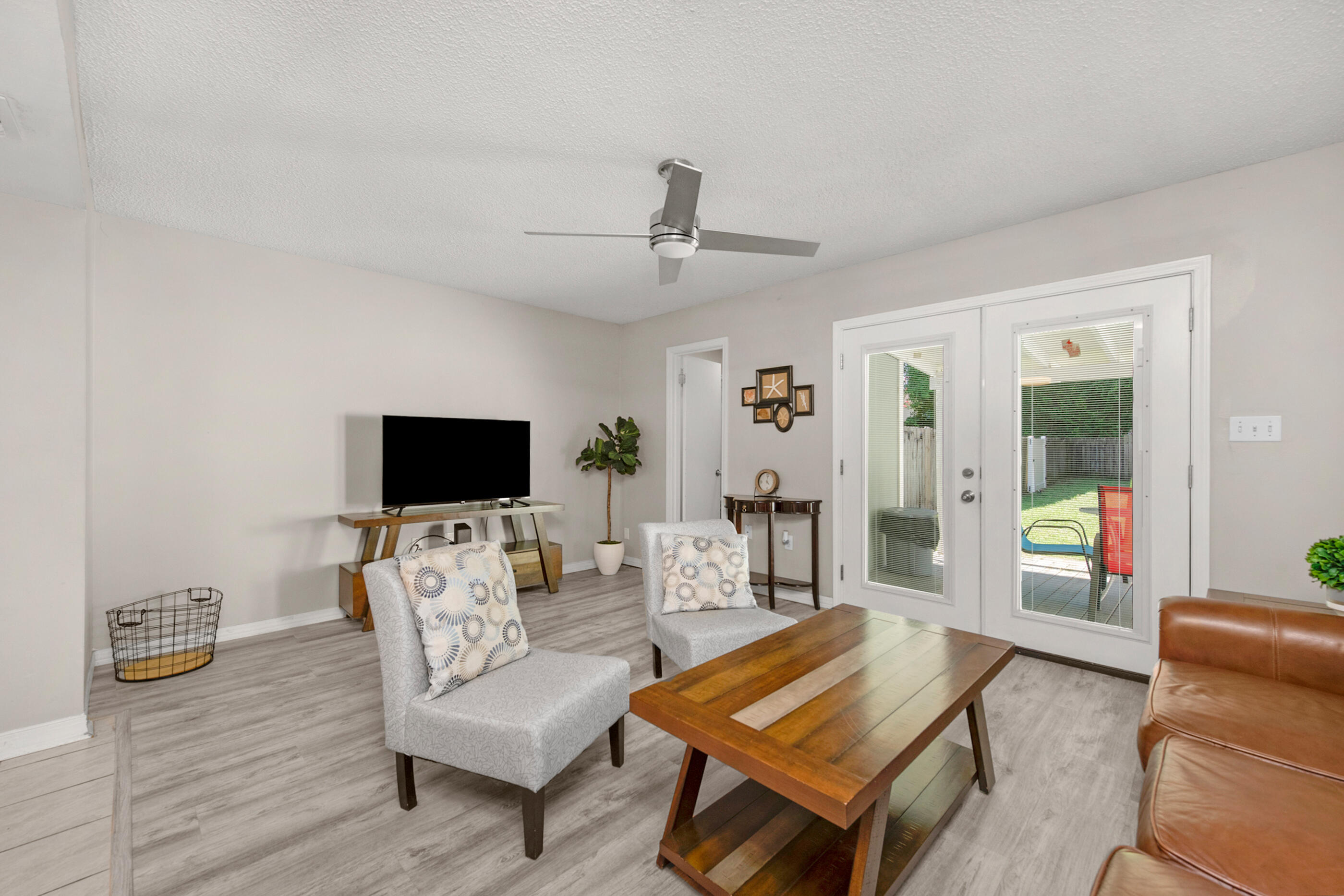 4 NW Cinderella Lane Fort Walton Beach FL 32547