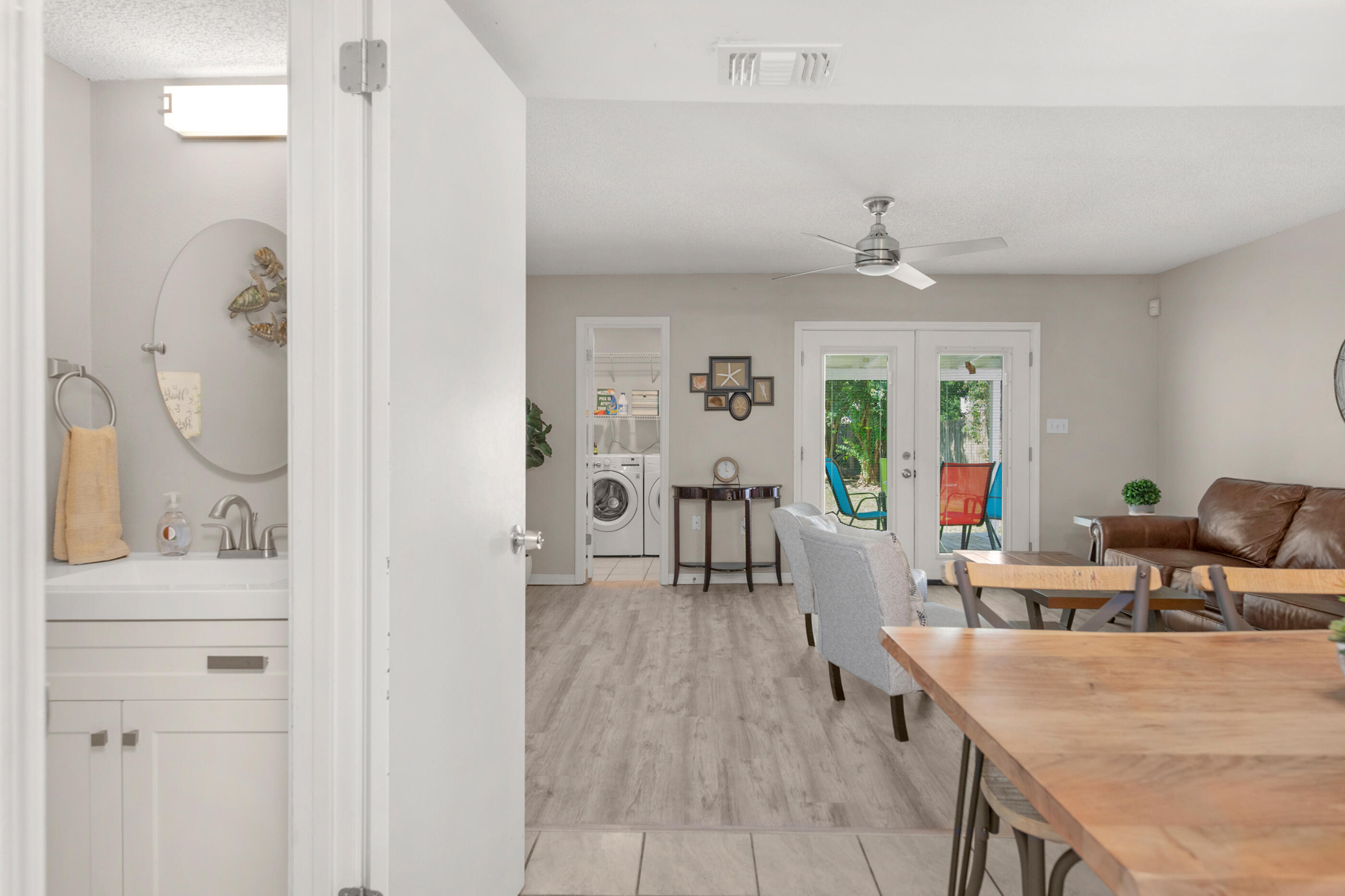 4 NW Cinderella Lane Fort Walton Beach FL 32547