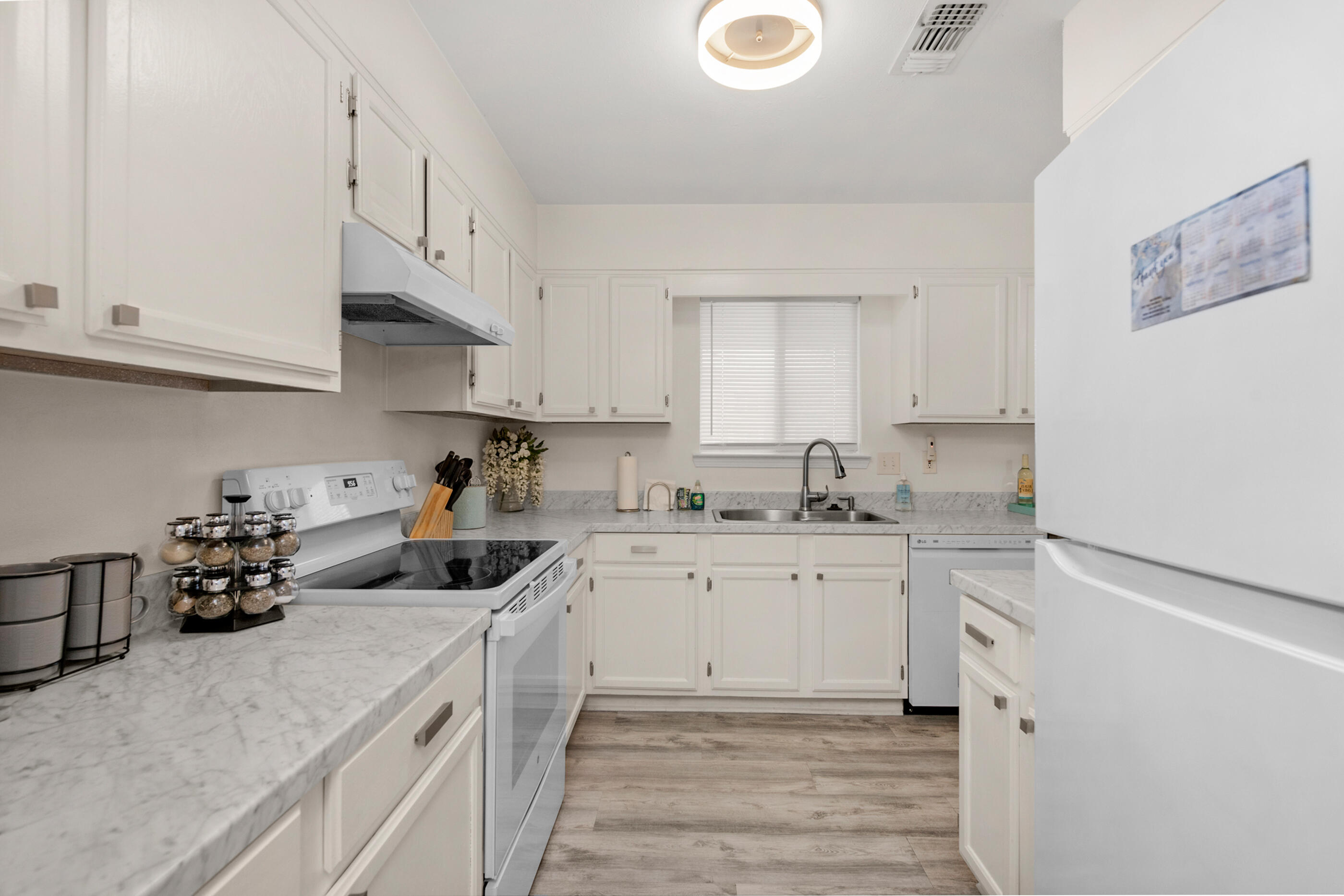 4 NW Cinderella Lane Fort Walton Beach FL 32547