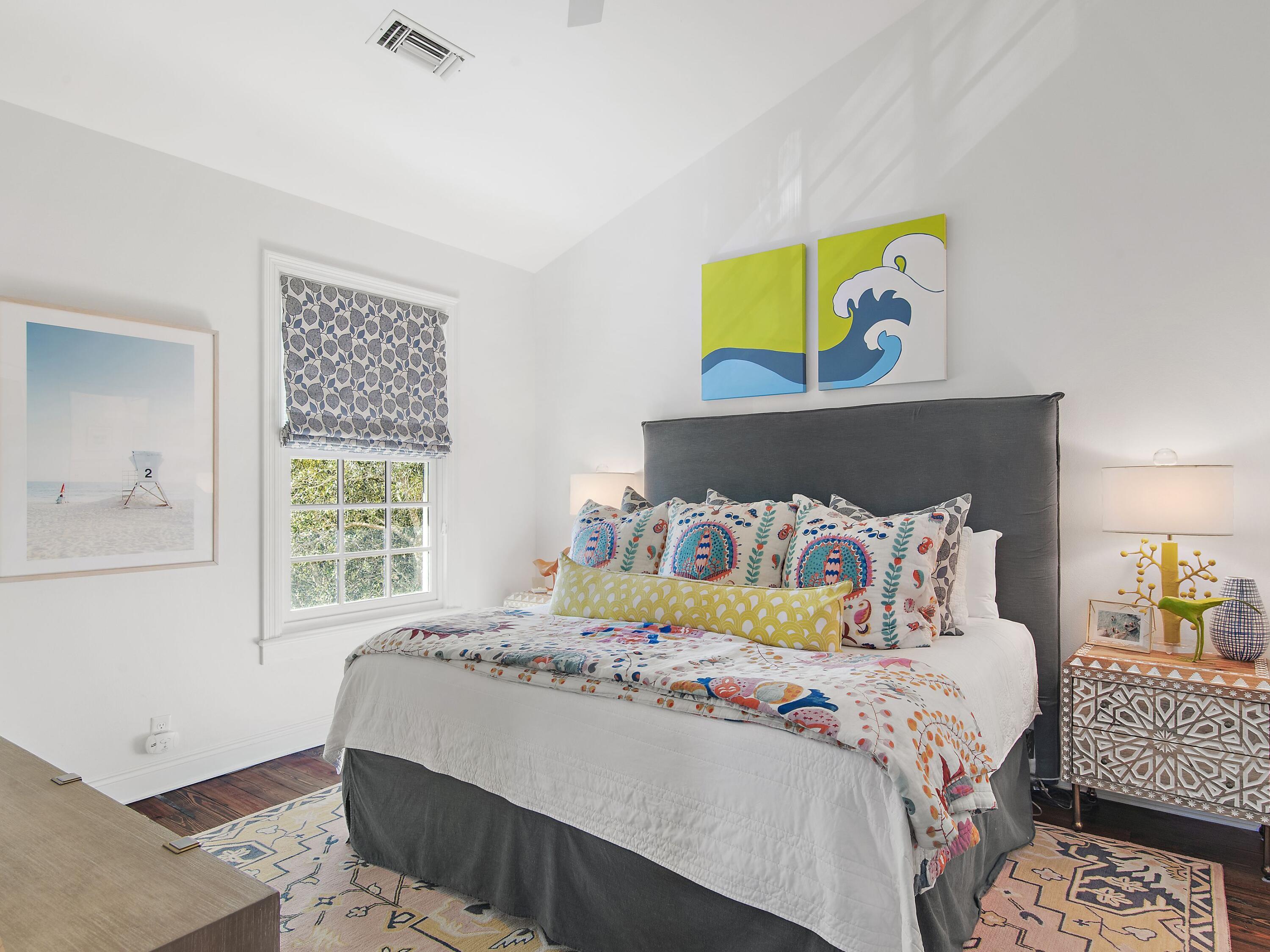 34 N Barrett Square Rosemary Beach FL 32461