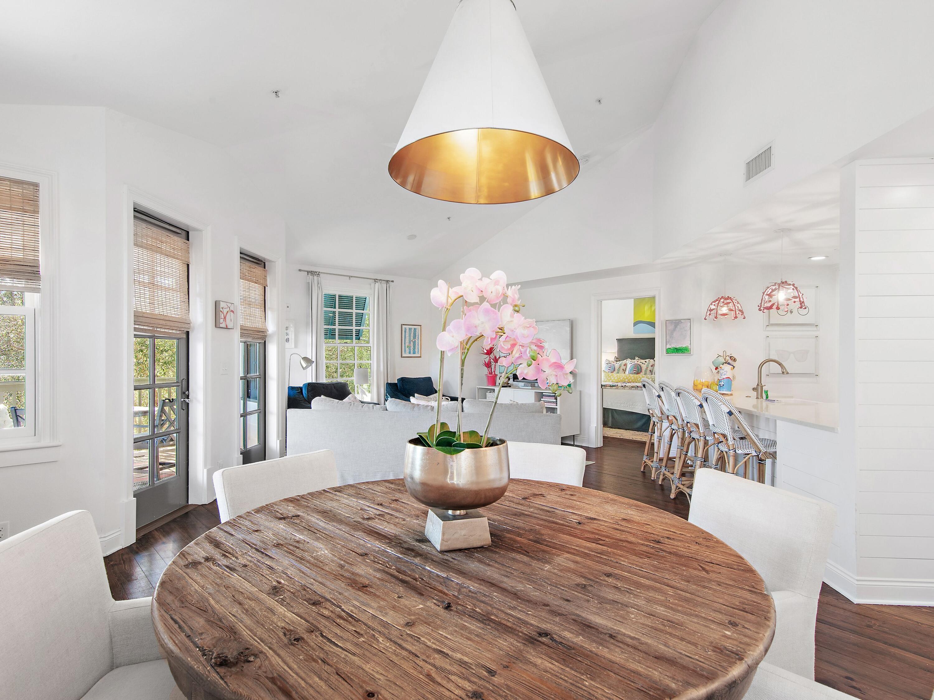34 N Barrett Square Rosemary Beach FL 32461