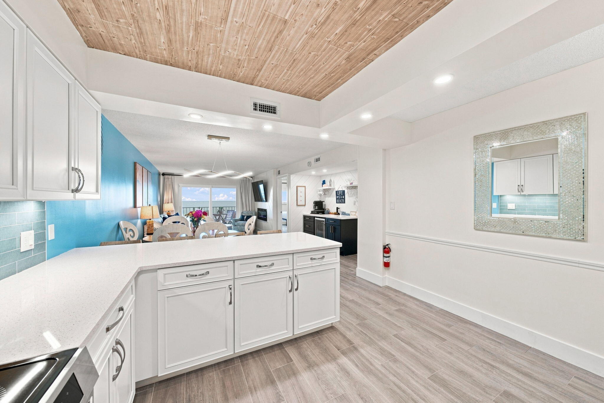 5801 Thomas Drive Panama City Beach FL 32408
