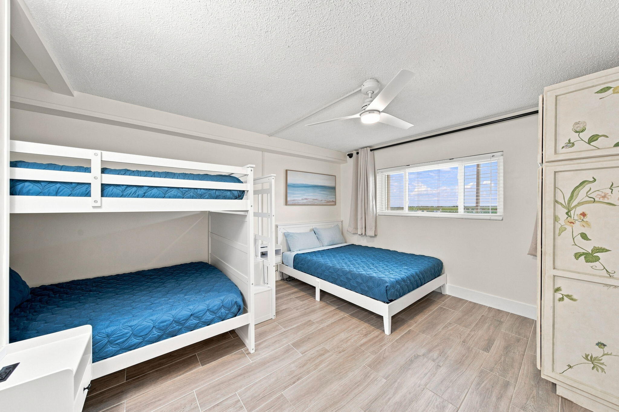 5801 Thomas Drive Panama City Beach FL 32408