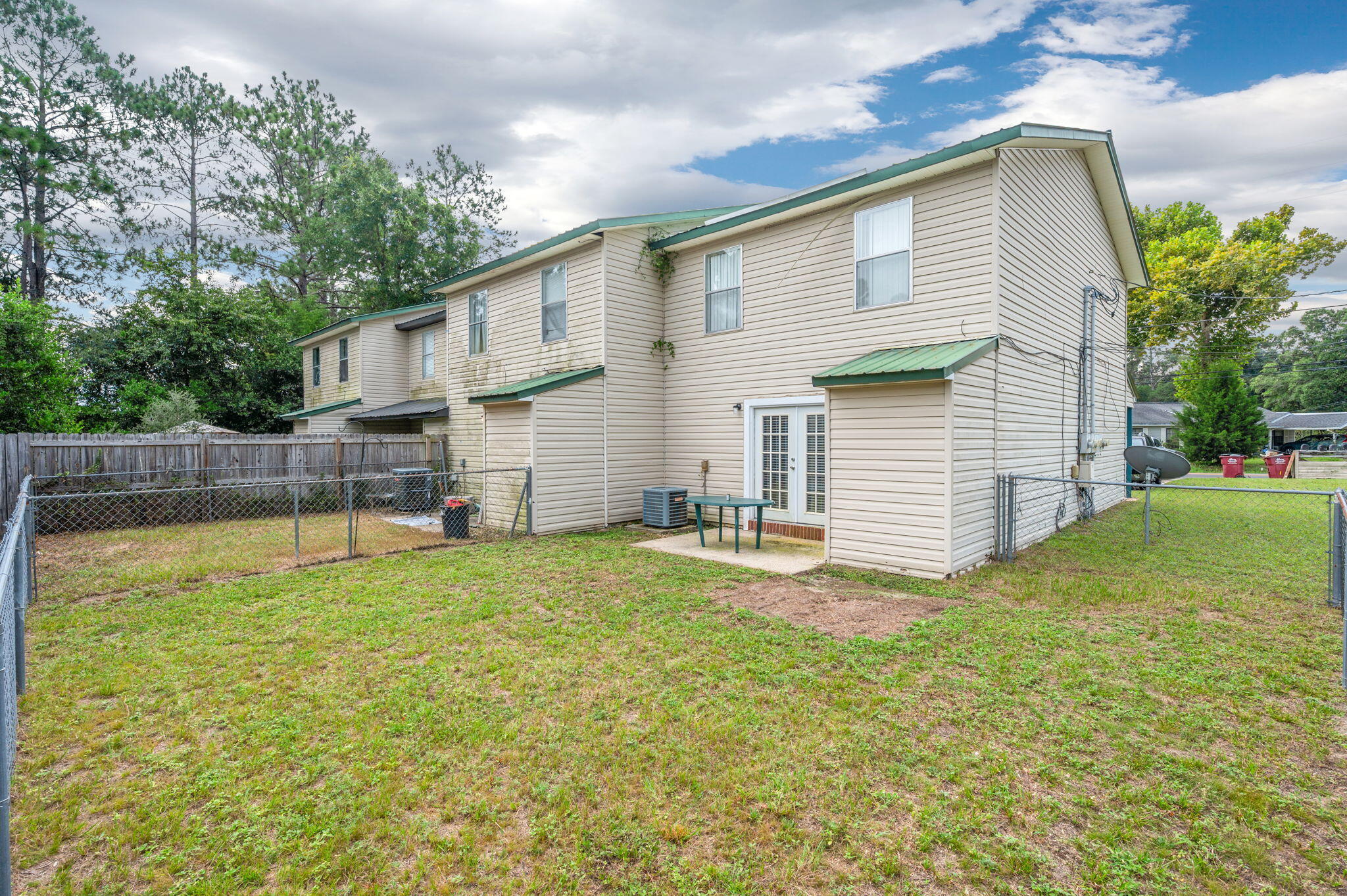 1702 E 1st Avenue Crestview FL 32539