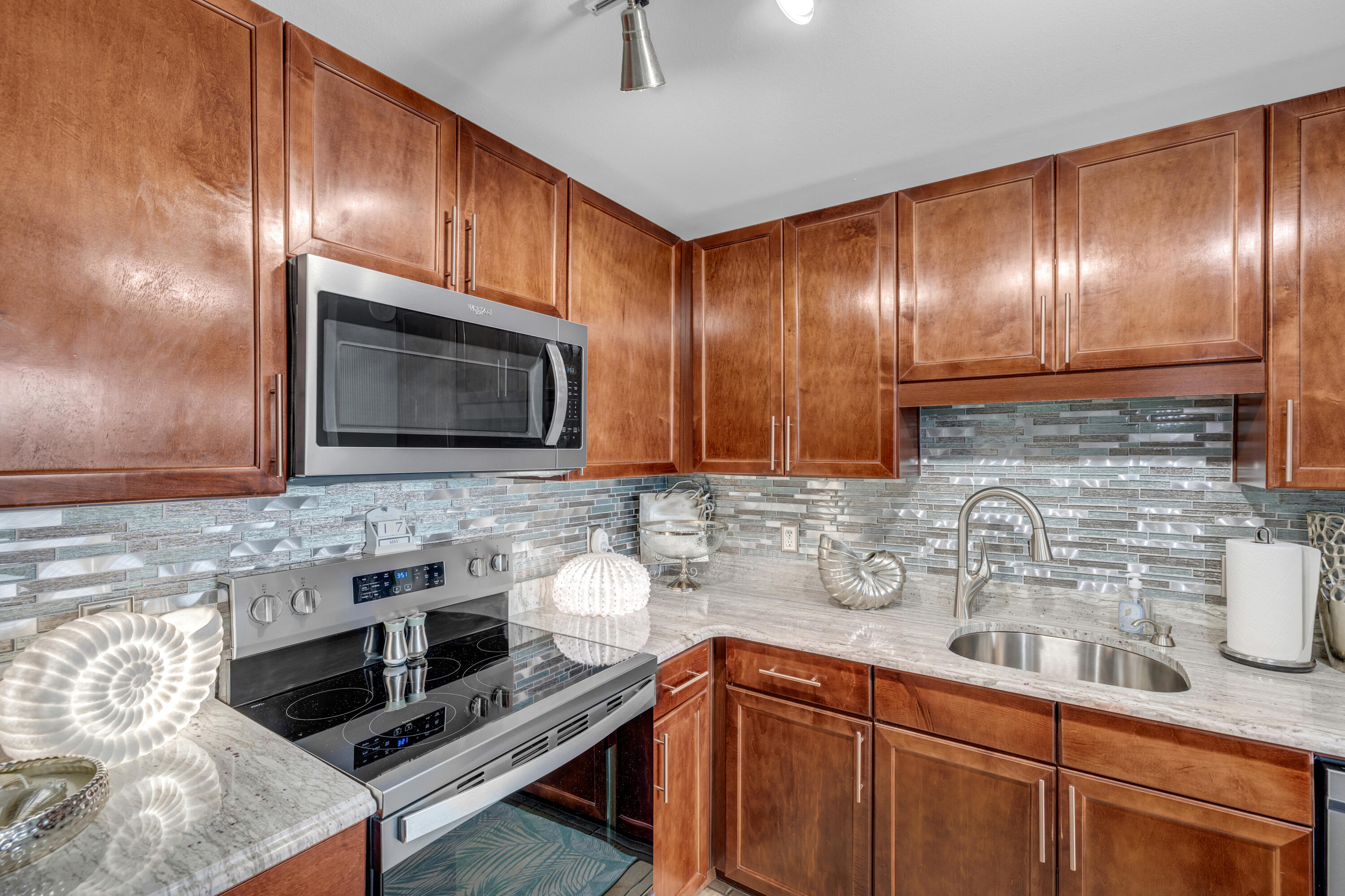 9860 S Thomas Drive Panama City Beach FL 32408