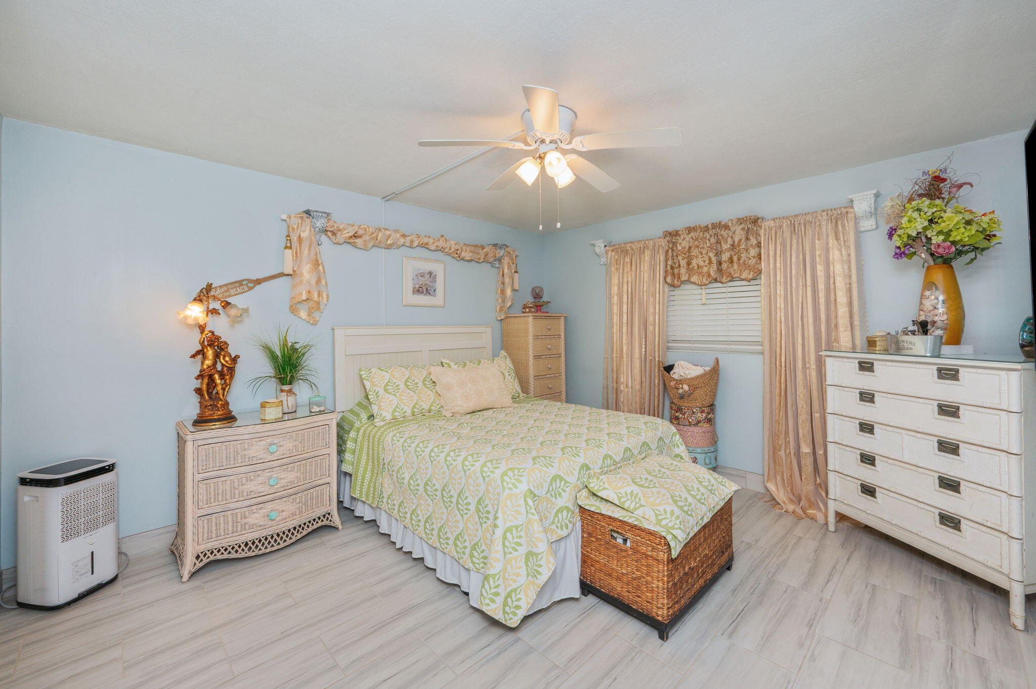 5801 Thomas Drive Panama City Beach FL 32408