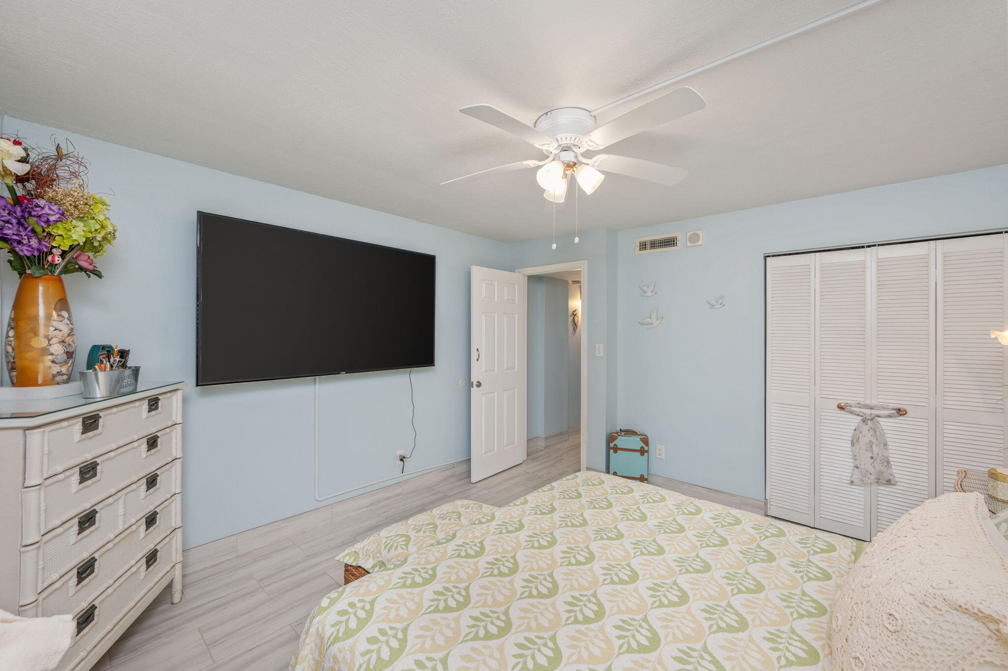 5801 Thomas Drive Panama City Beach FL 32408