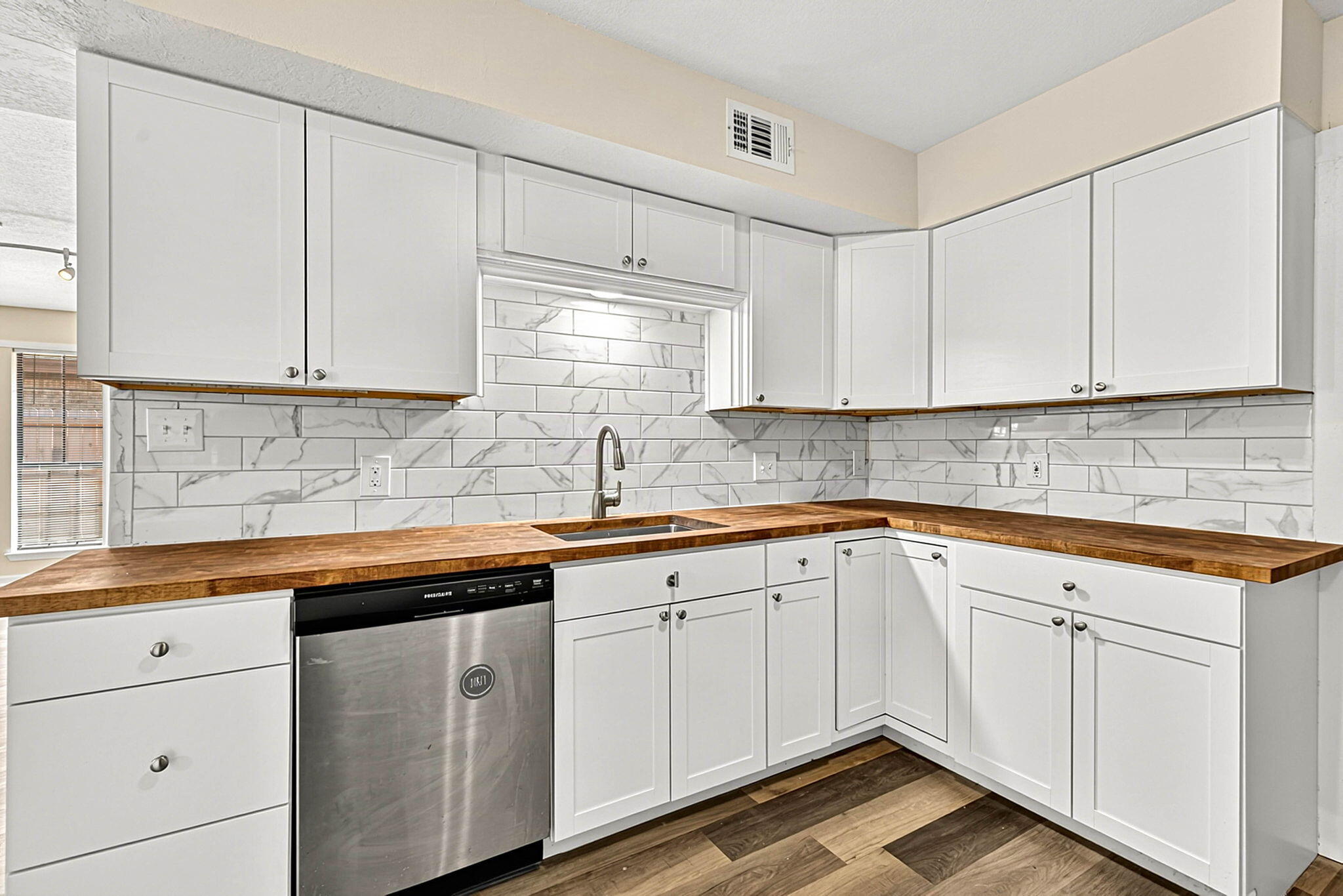 15 12th Avenue Shalimar FL 32579
