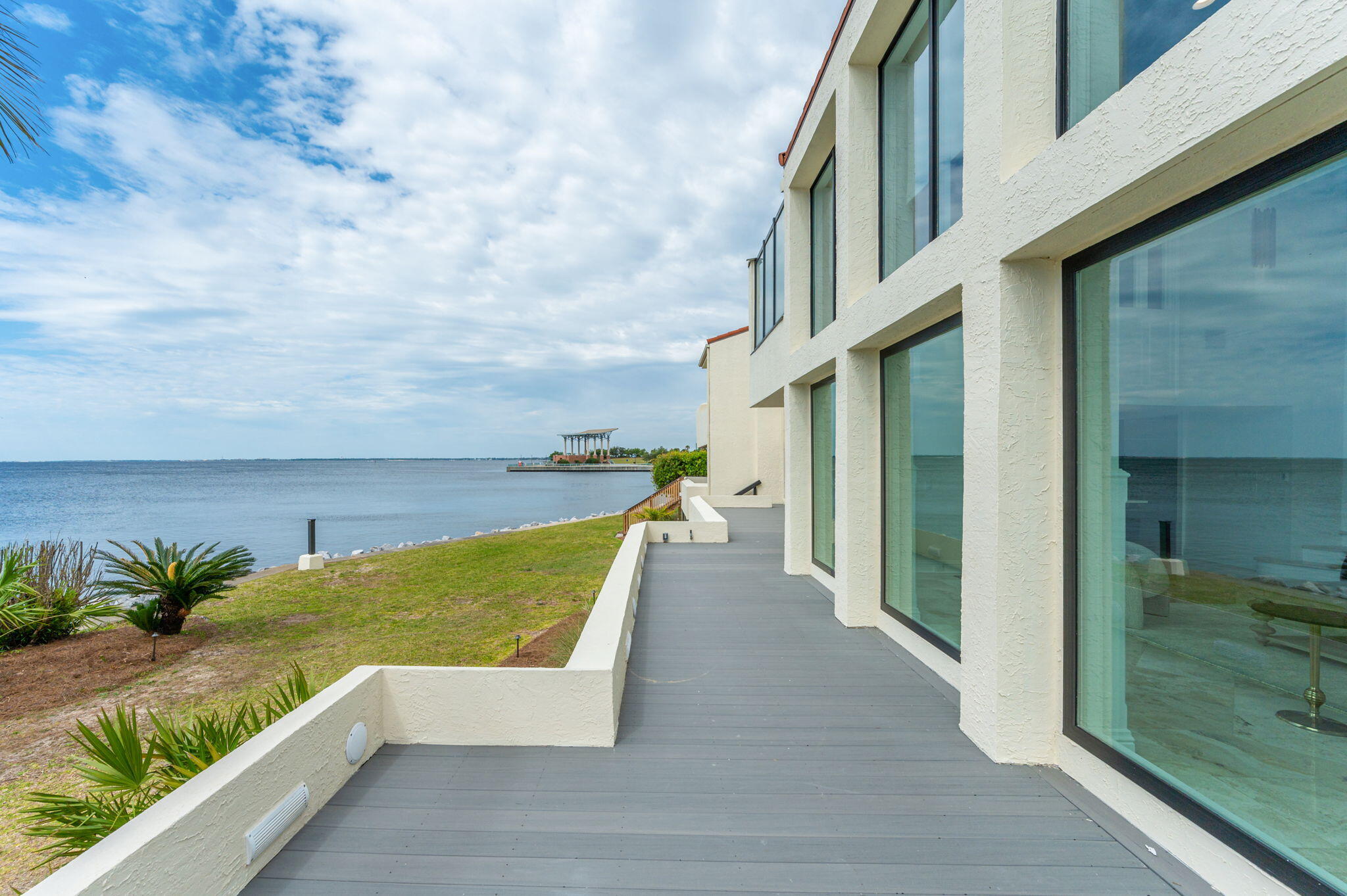 1 Port Royal Way Pensacola FL 32502