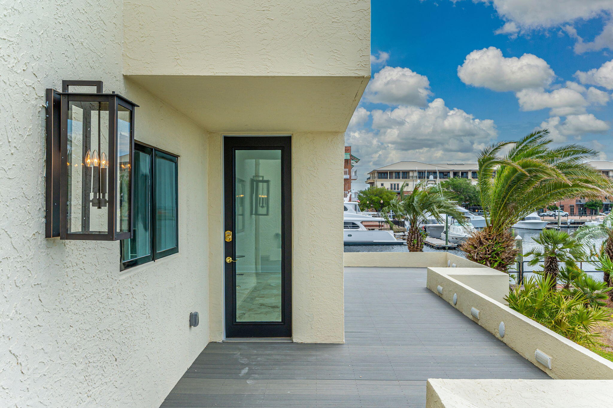1 Port Royal Way Pensacola FL 32502