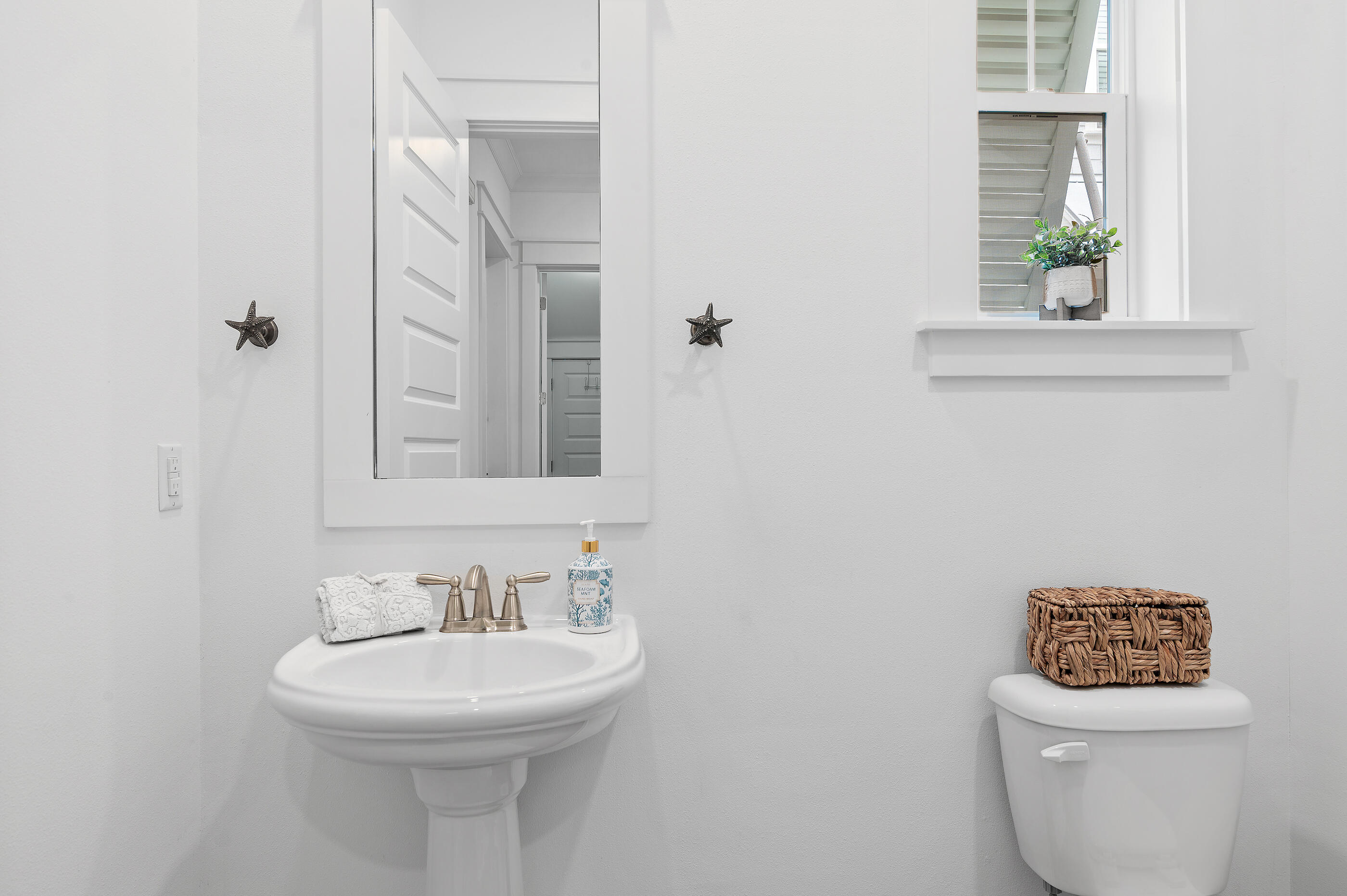 25 E Pine Lands Loop Inlet Beach FL 32461