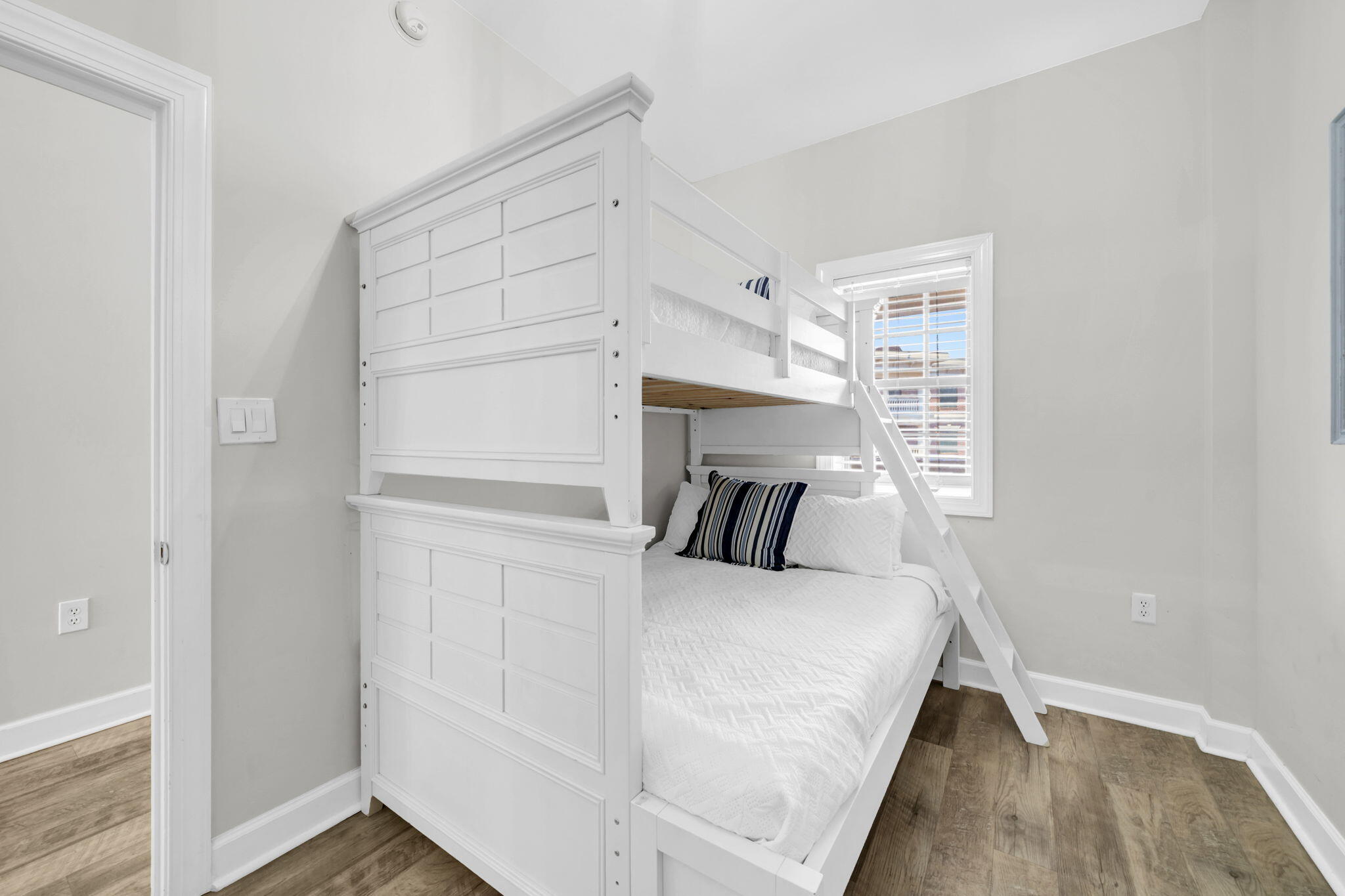 10343 E County Hwy 30a Alys Beach FL 32461