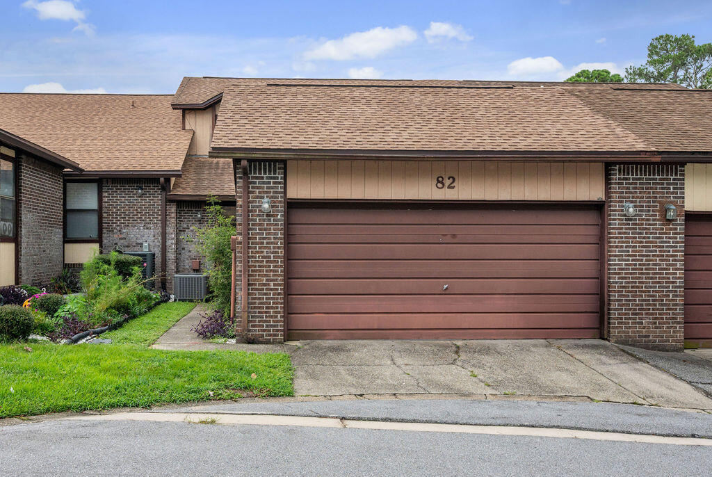 82 Hidden Cove Court Valparaiso FL 32580
