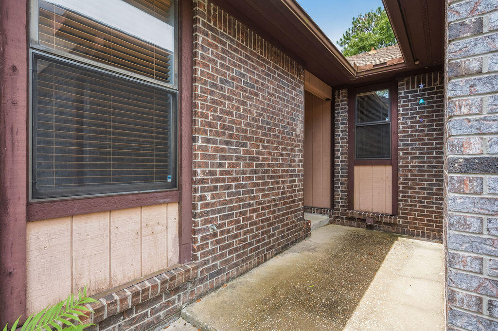 82 Hidden Cove Court Valparaiso FL 32580