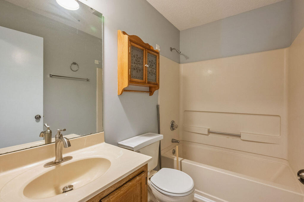 82 Hidden Cove Court Valparaiso FL 32580
