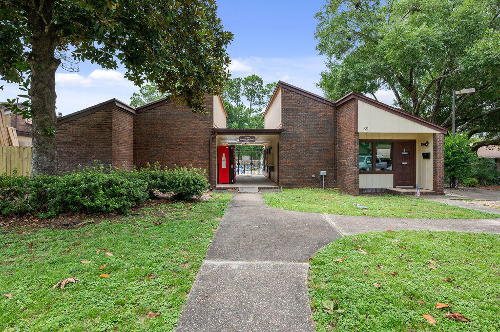 82 Hidden Cove Court Valparaiso FL 32580