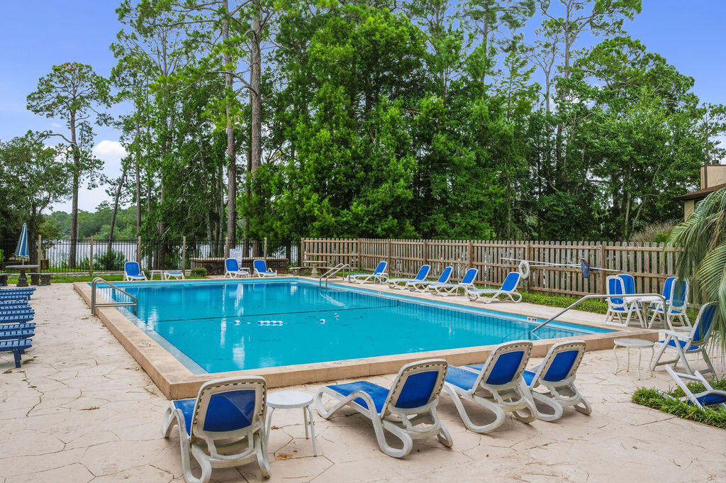 82 Hidden Cove Court Valparaiso FL 32580