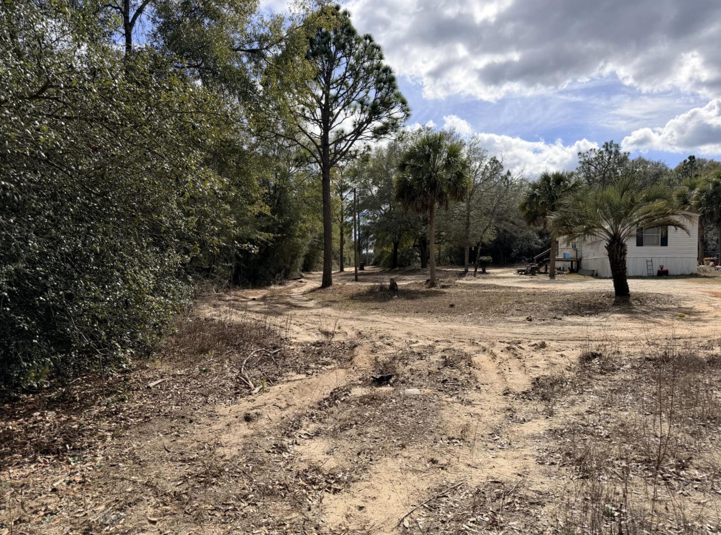 0.56 Christopher Lane Crestview FL 32539