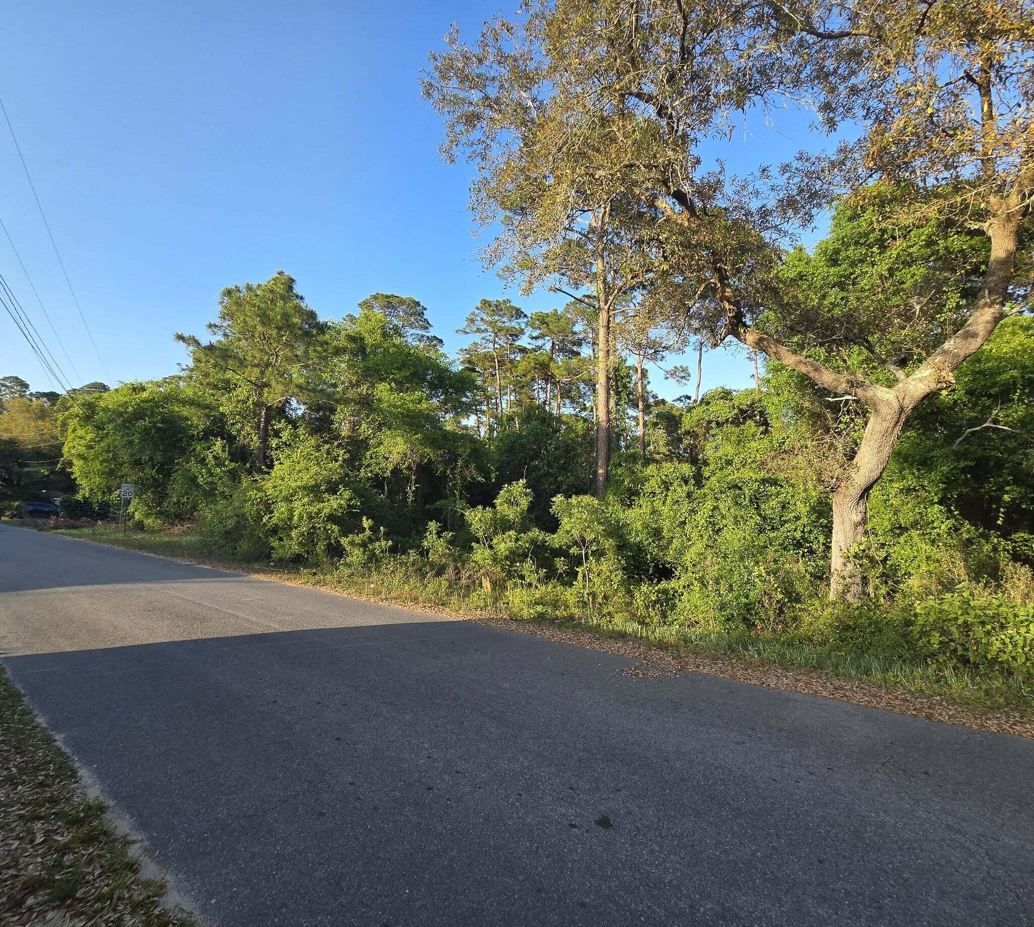 Tbd Charter Circle Gulf Breeze FL 32563