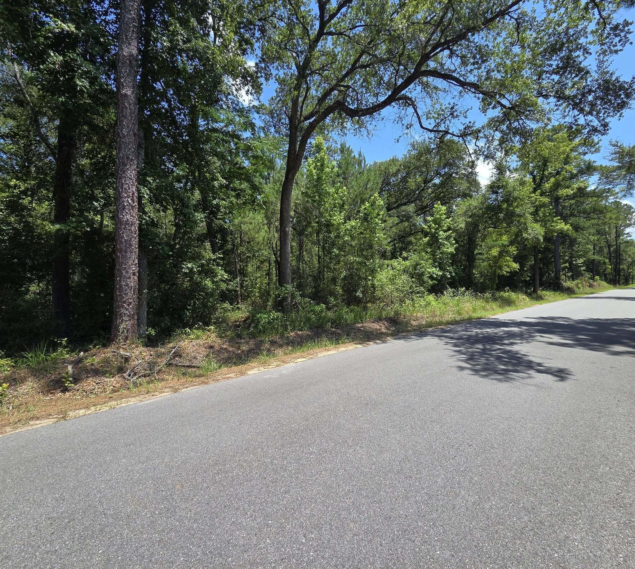 3389 Gainer Road Chipley FL 32428