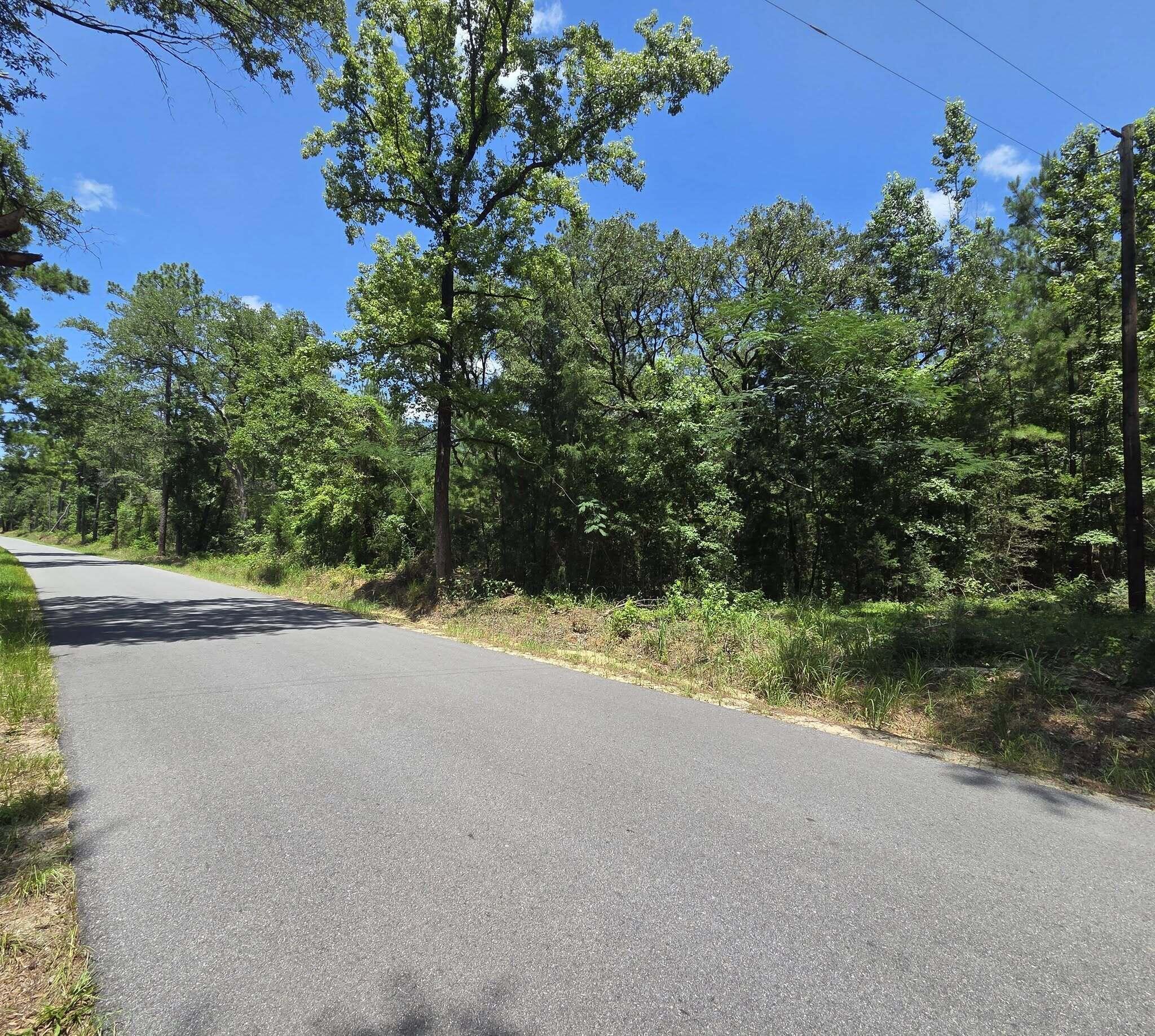 3389 Gainer Road Chipley FL 32428