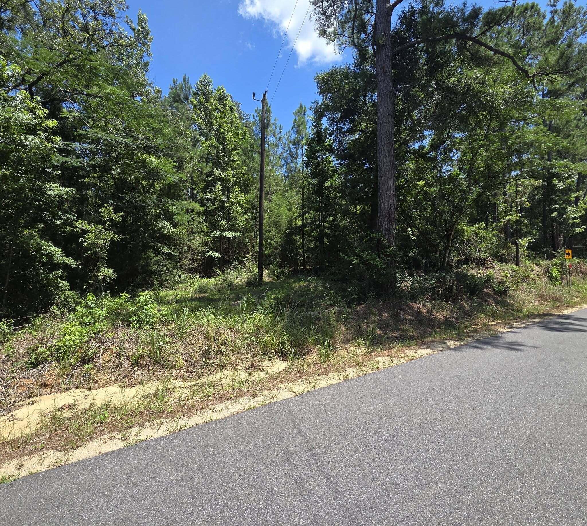 3389 Gainer Road Chipley FL 32428