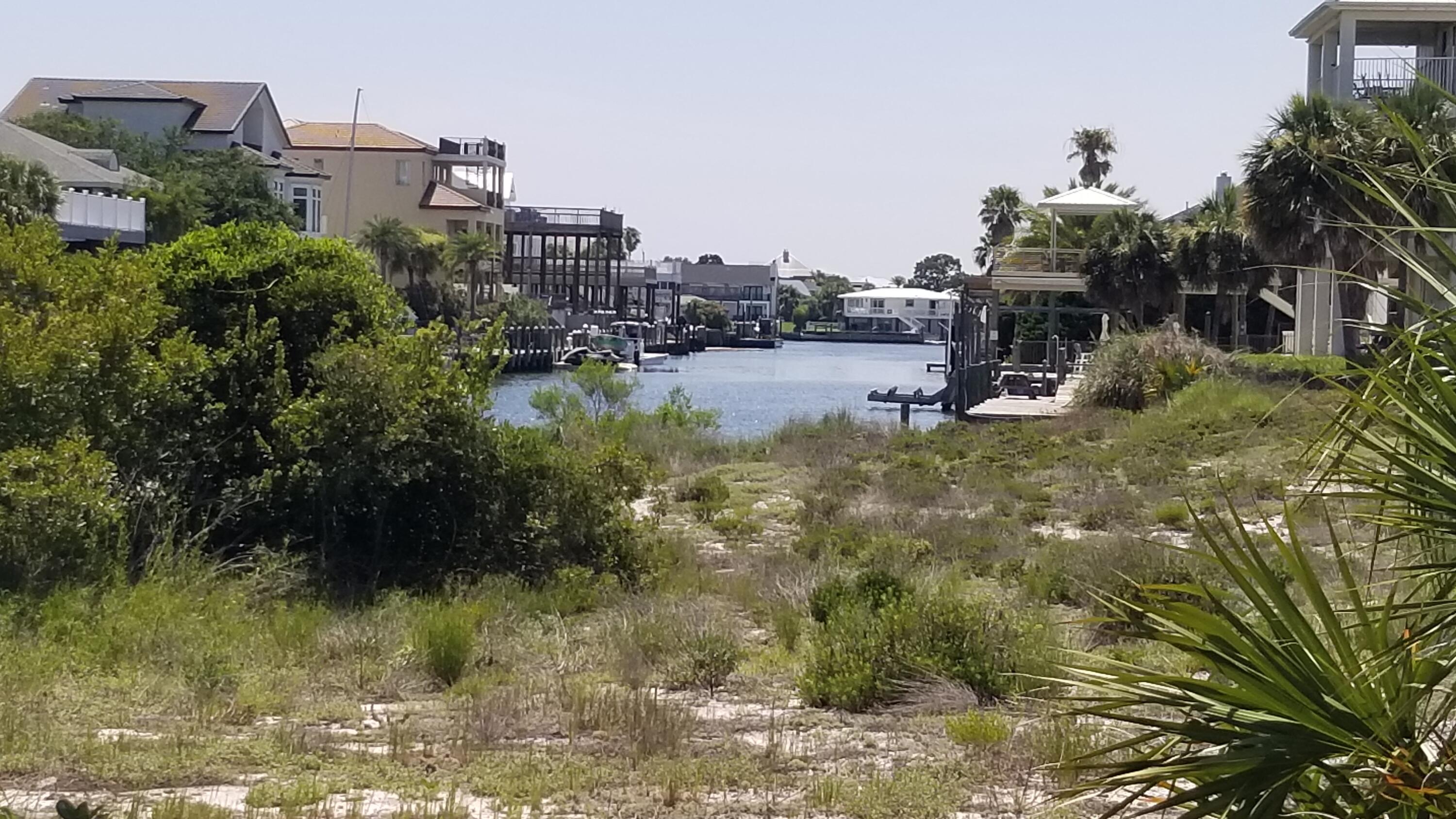 626 Lagoon Drive Destin FL 32541