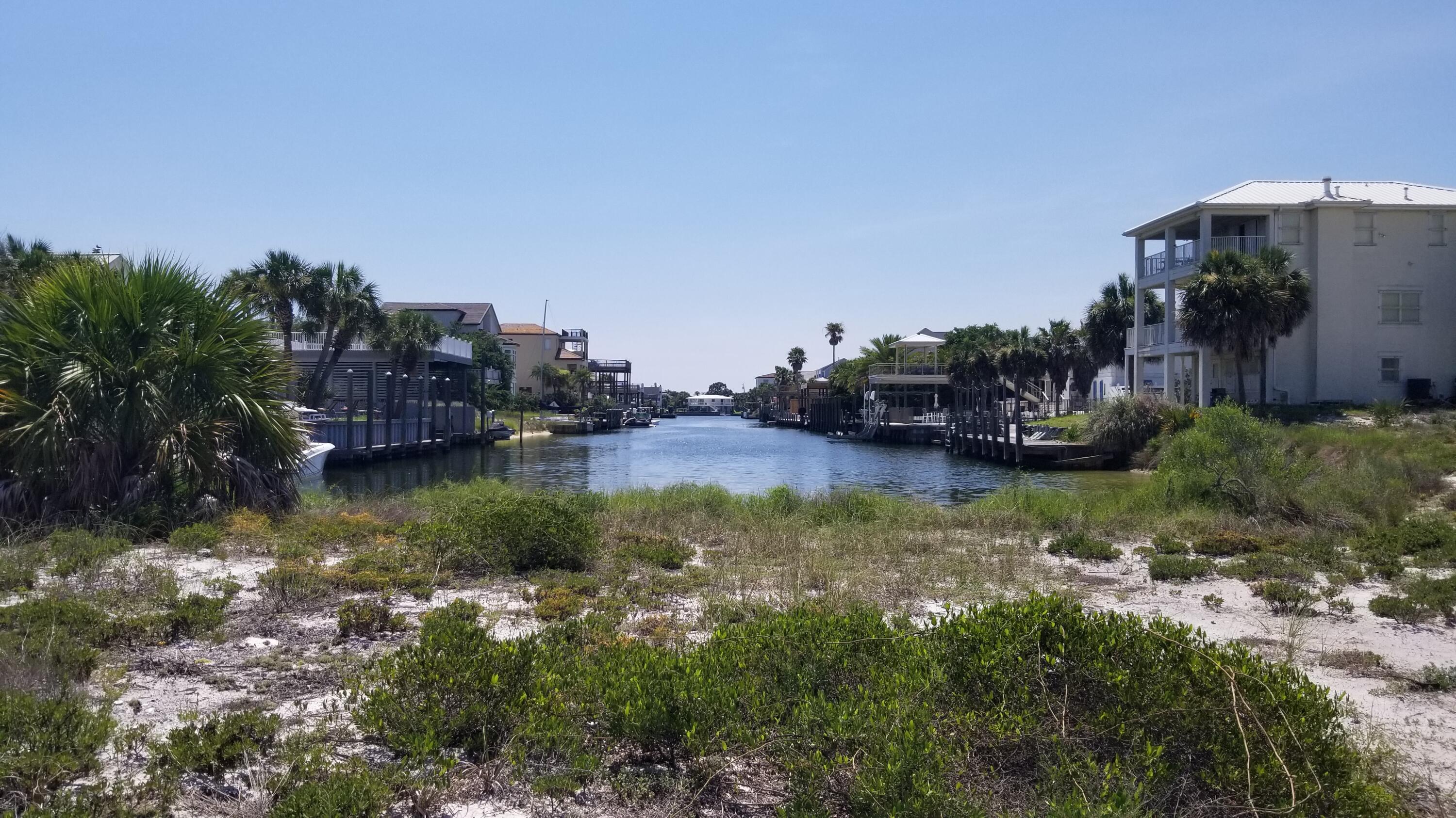 626 Lagoon Drive Destin FL 32541