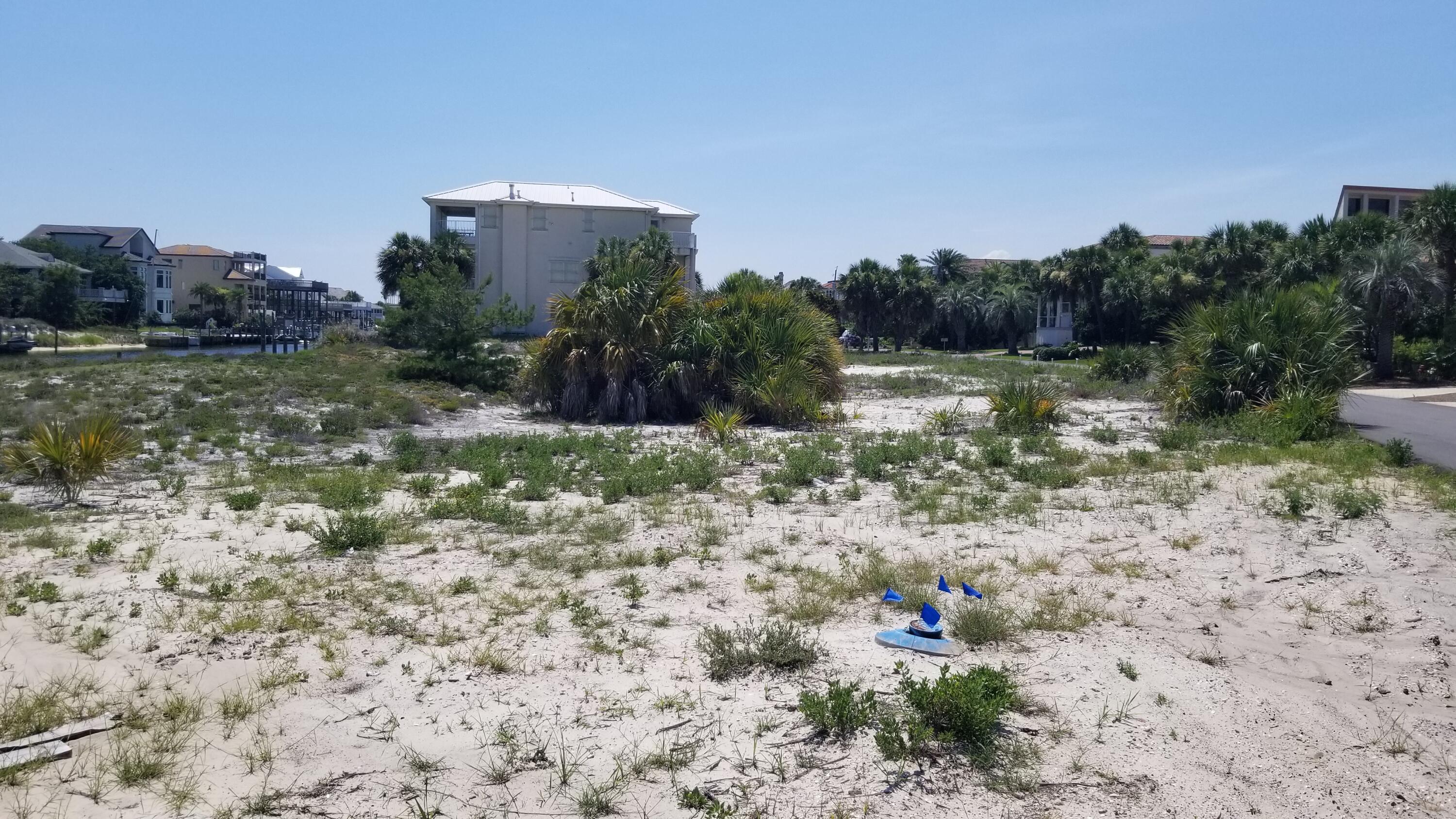 626 Lagoon Drive Destin FL 32541