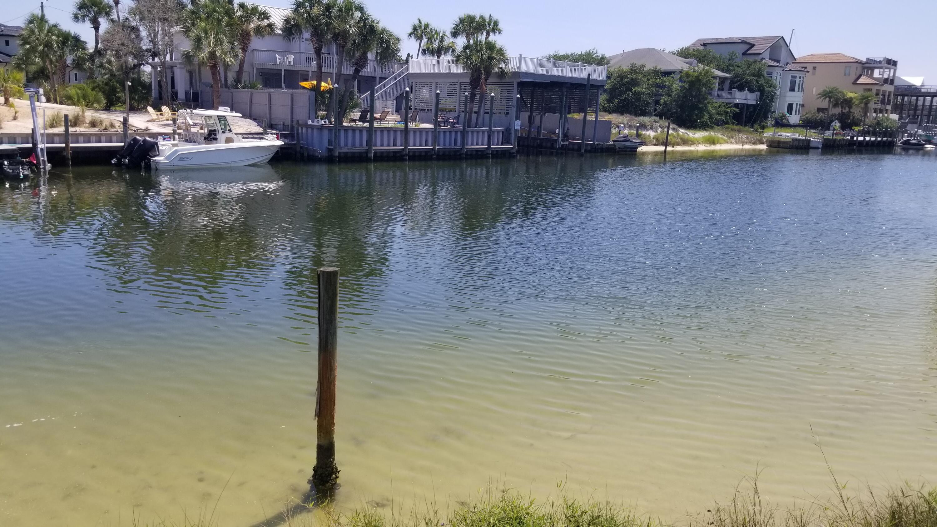 626 Lagoon Drive Destin FL 32541