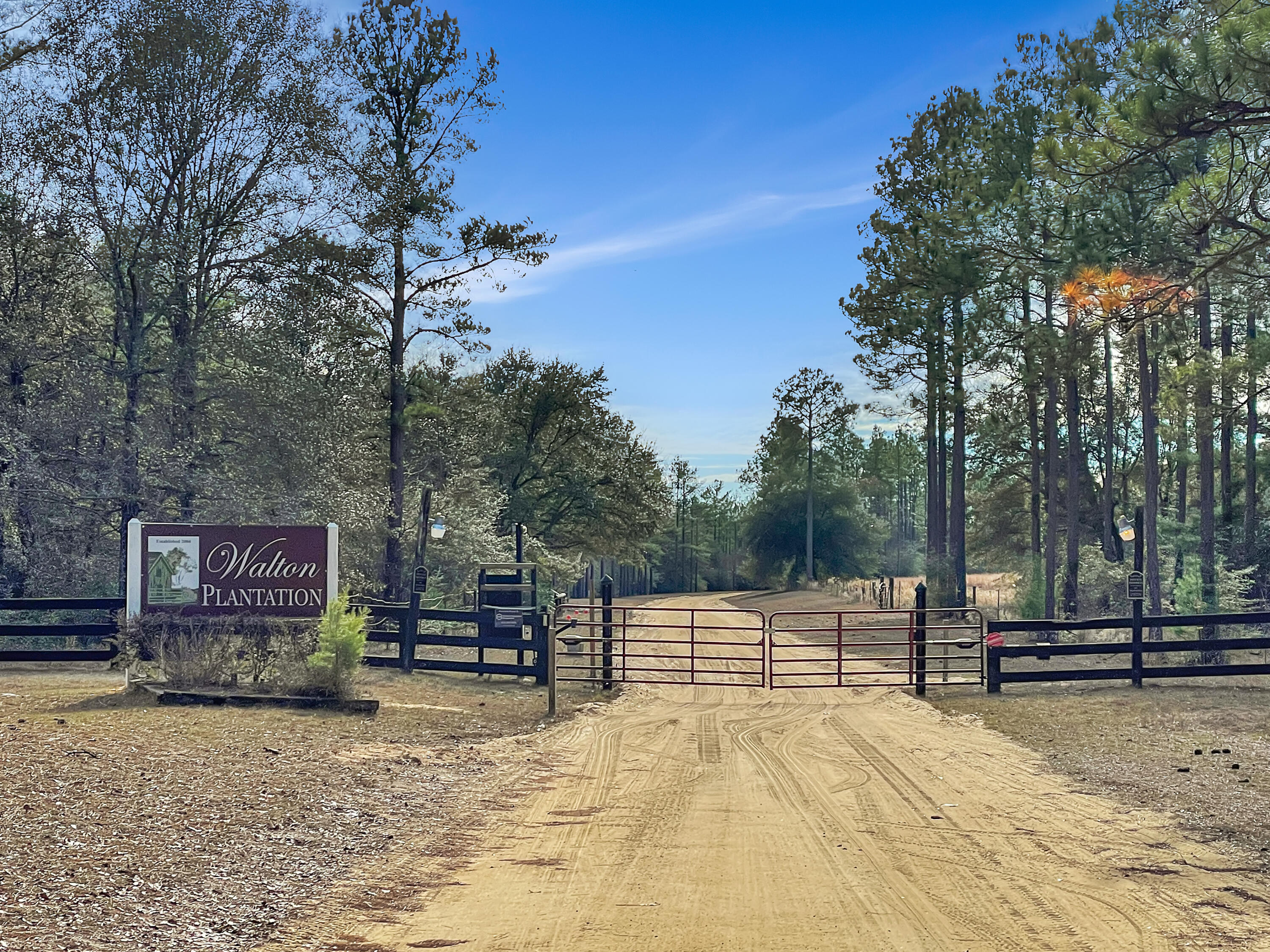 322 S Planters Drive Laurel Hill FL 32567