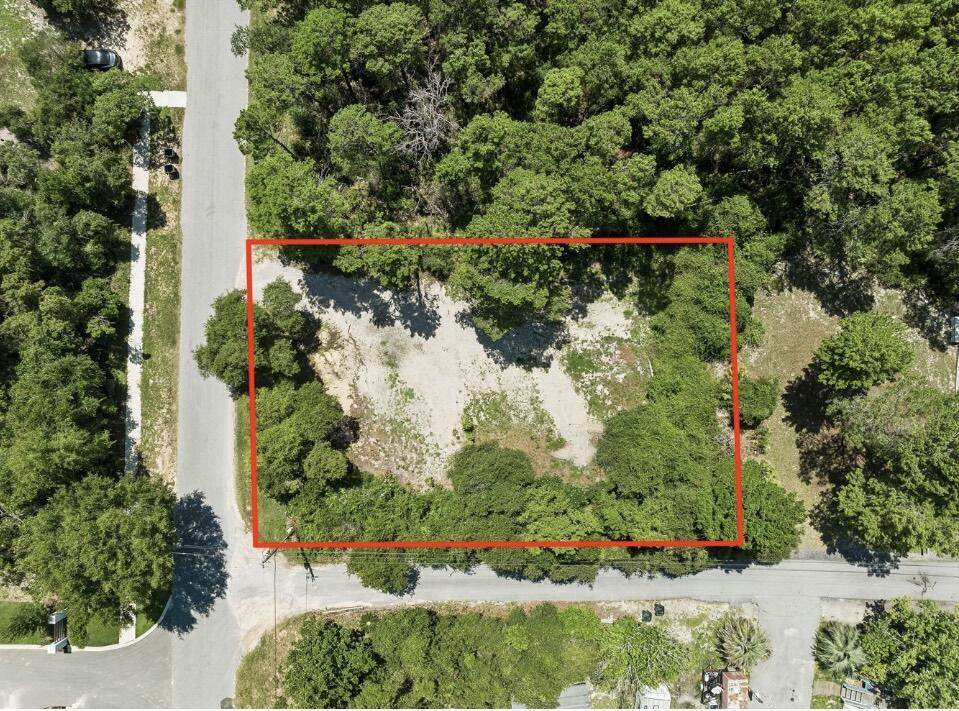 19 Freedom Way Inlet Beach FL 32461