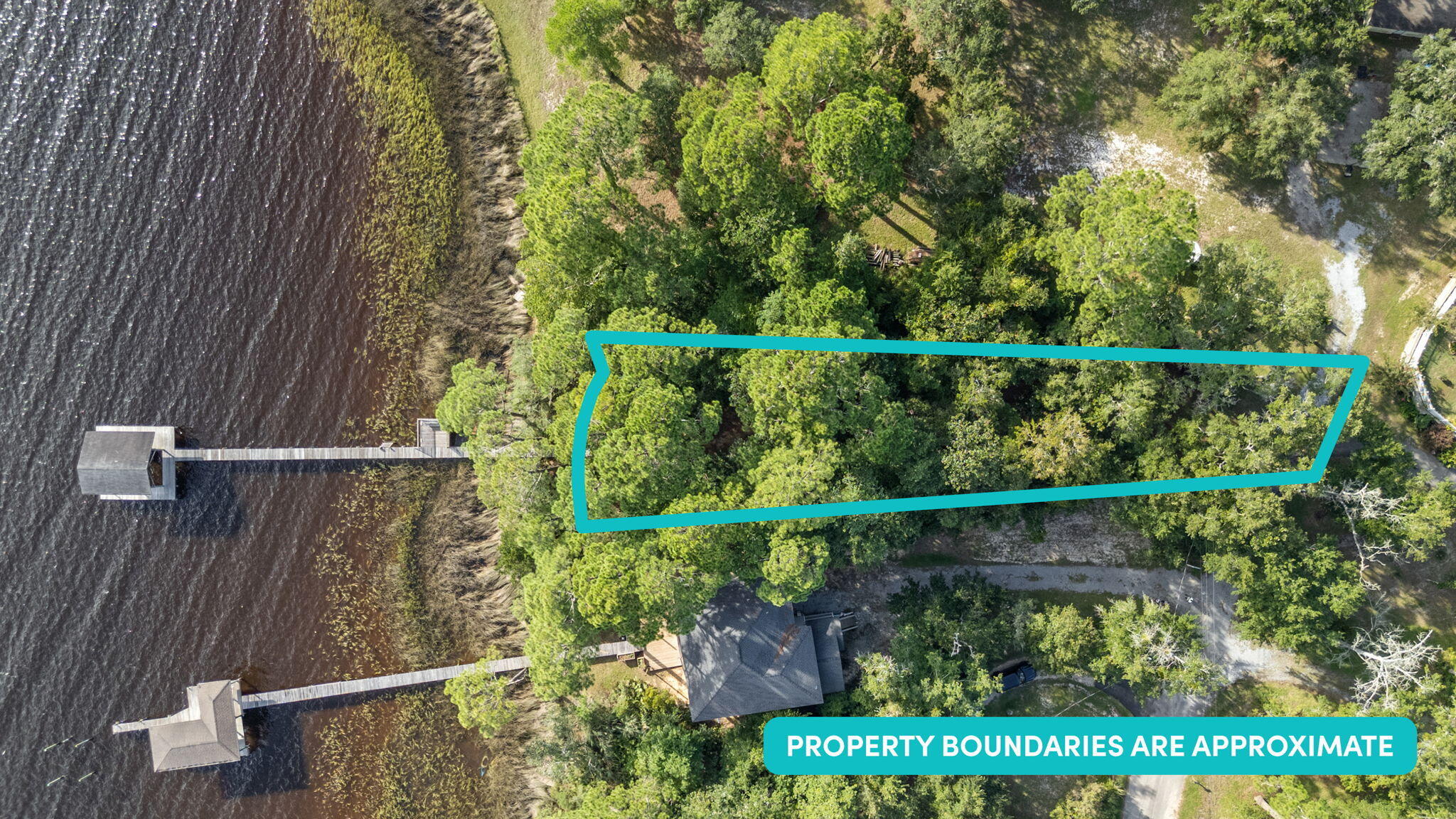 7107 Wells Avenue Navarre FL 32566