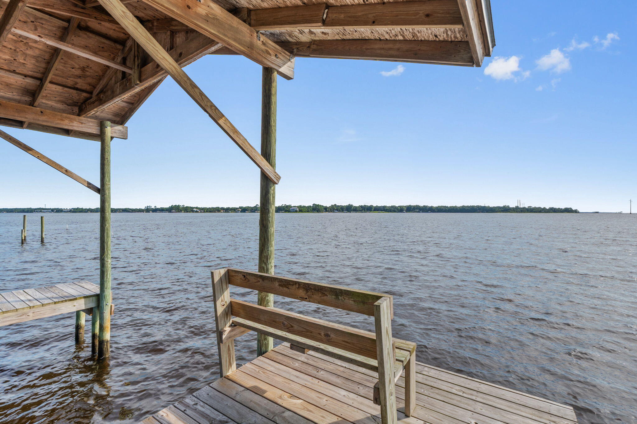 7107 Wells Avenue Navarre FL 32566