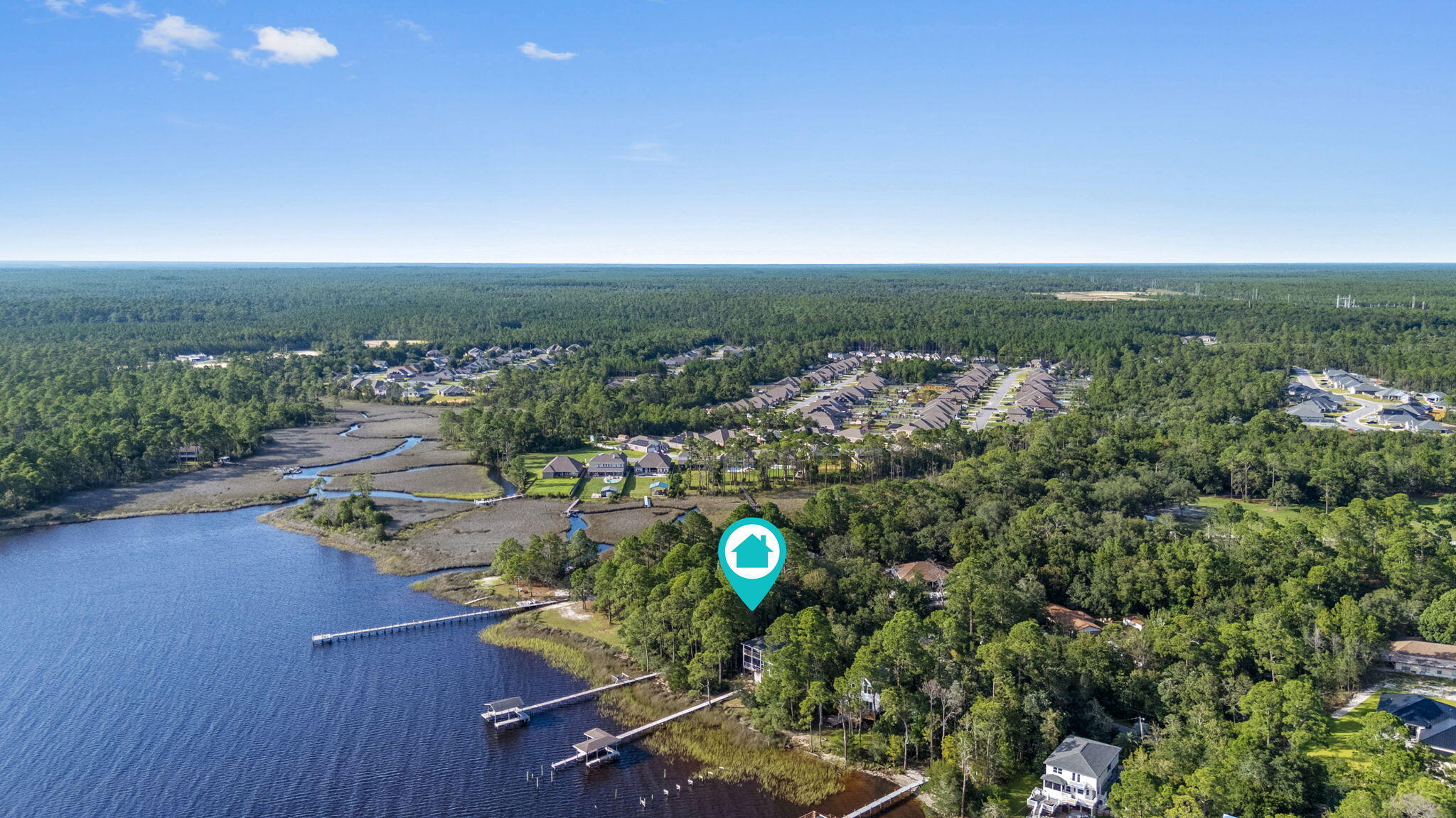 7107 Wells Avenue Navarre FL 32566