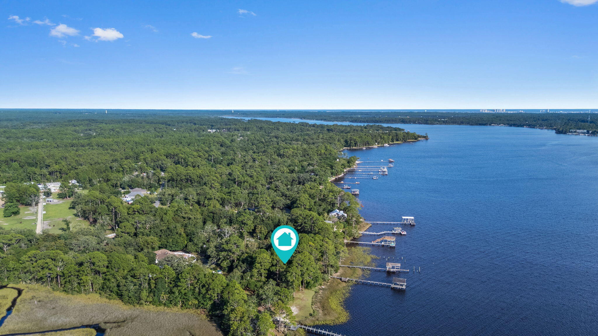 7107 Wells Avenue Navarre FL 32566