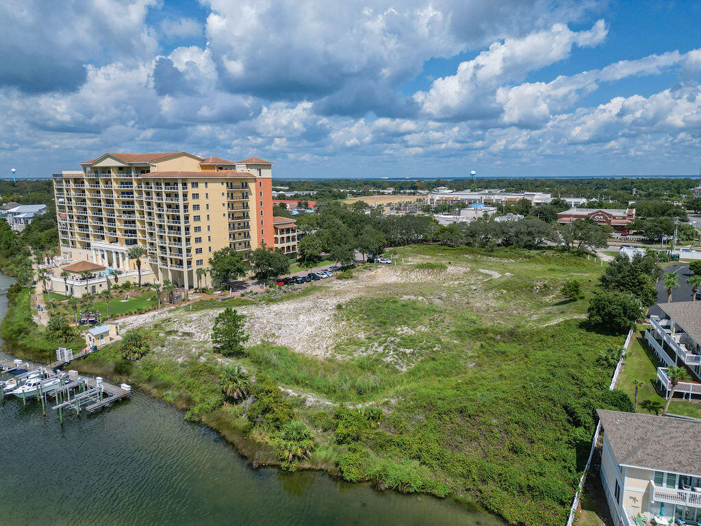 796 Harbor Boulevard Destin FL 32541
