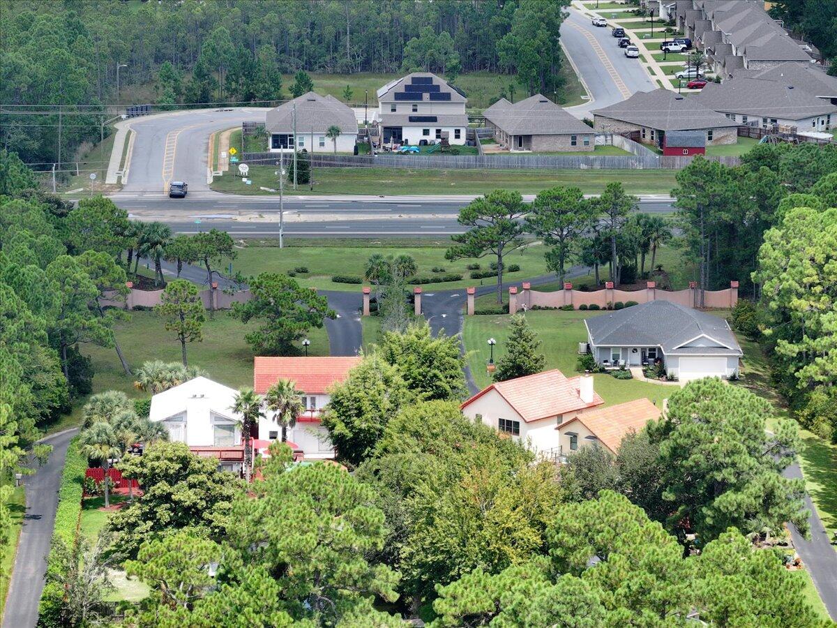 1796 W Smugglers Cove Drive Gulf Breeze FL 32563