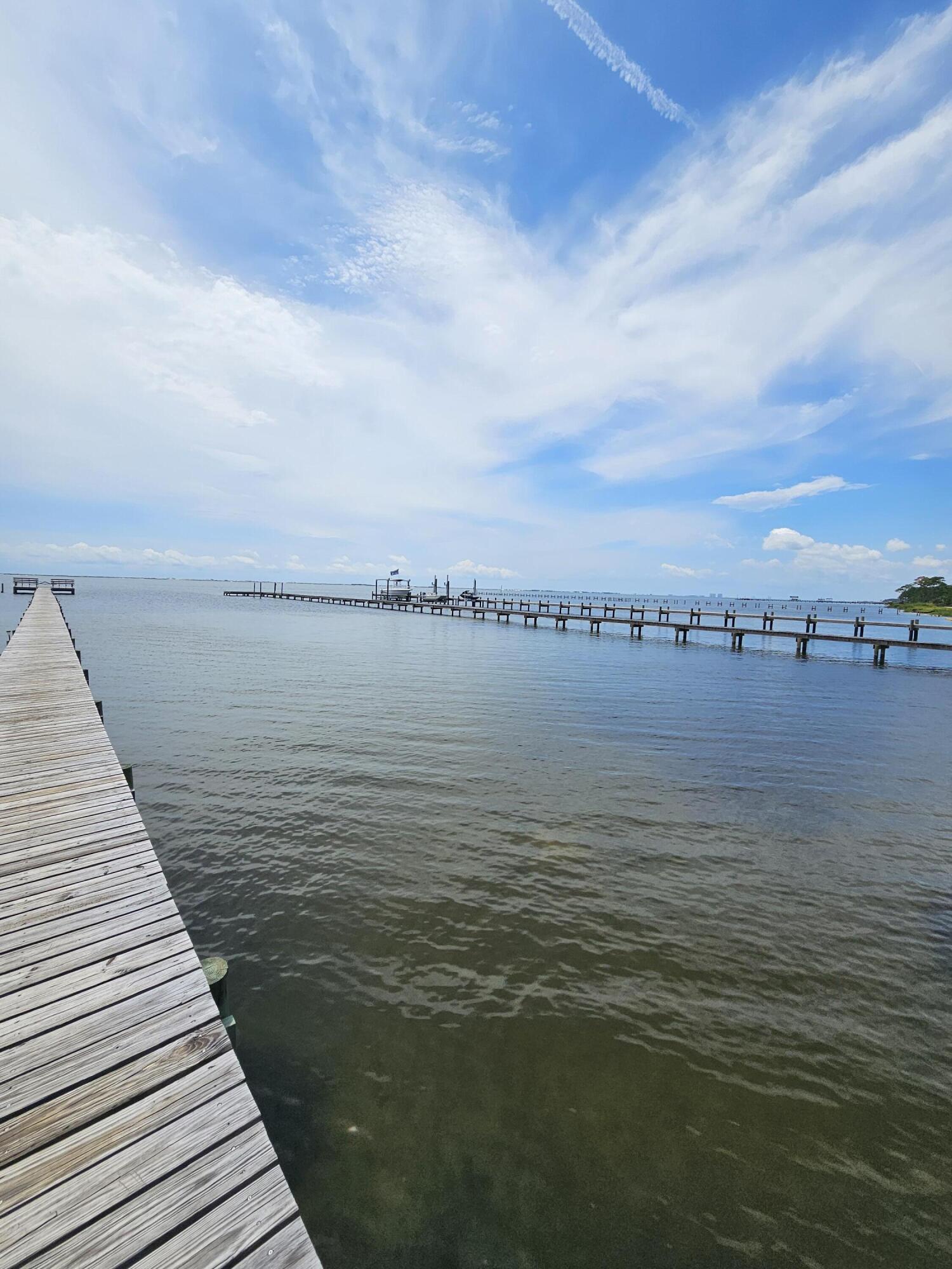 1796 W Smugglers Cove Drive Gulf Breeze FL 32563