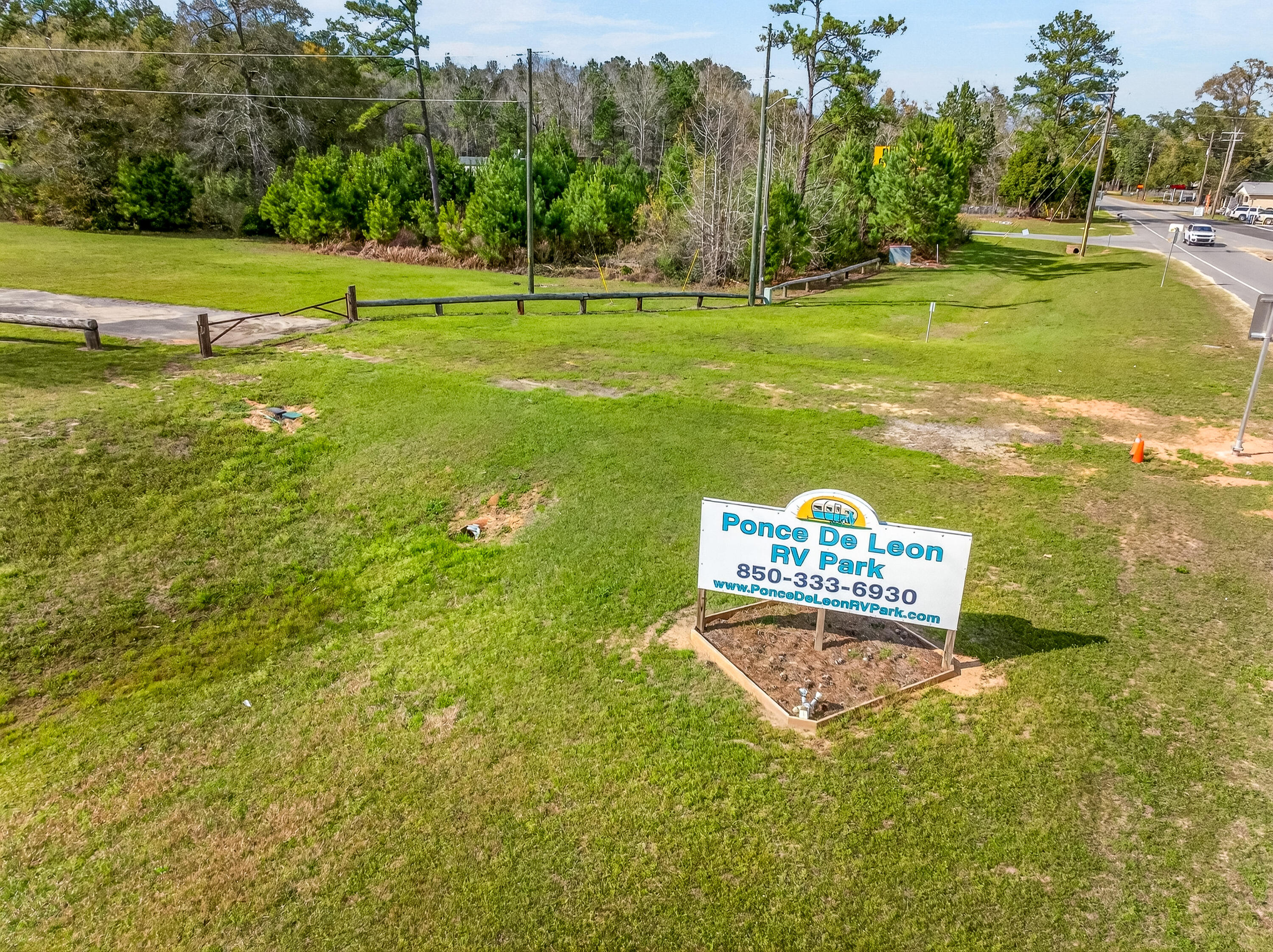 ±4.5 Acres Highway 81 Ponce De Leon FL 32455