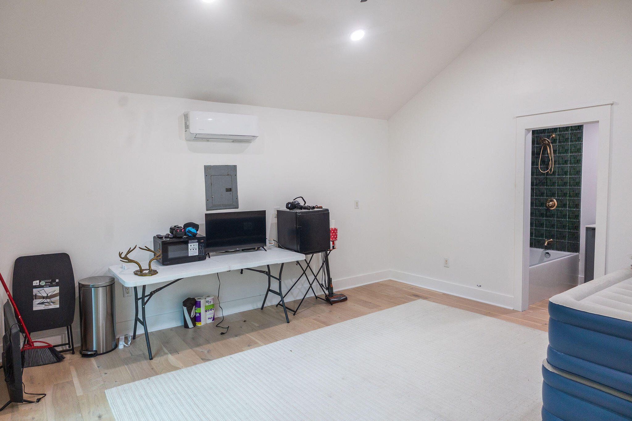 1966 Tower Lane Westville FL 32464