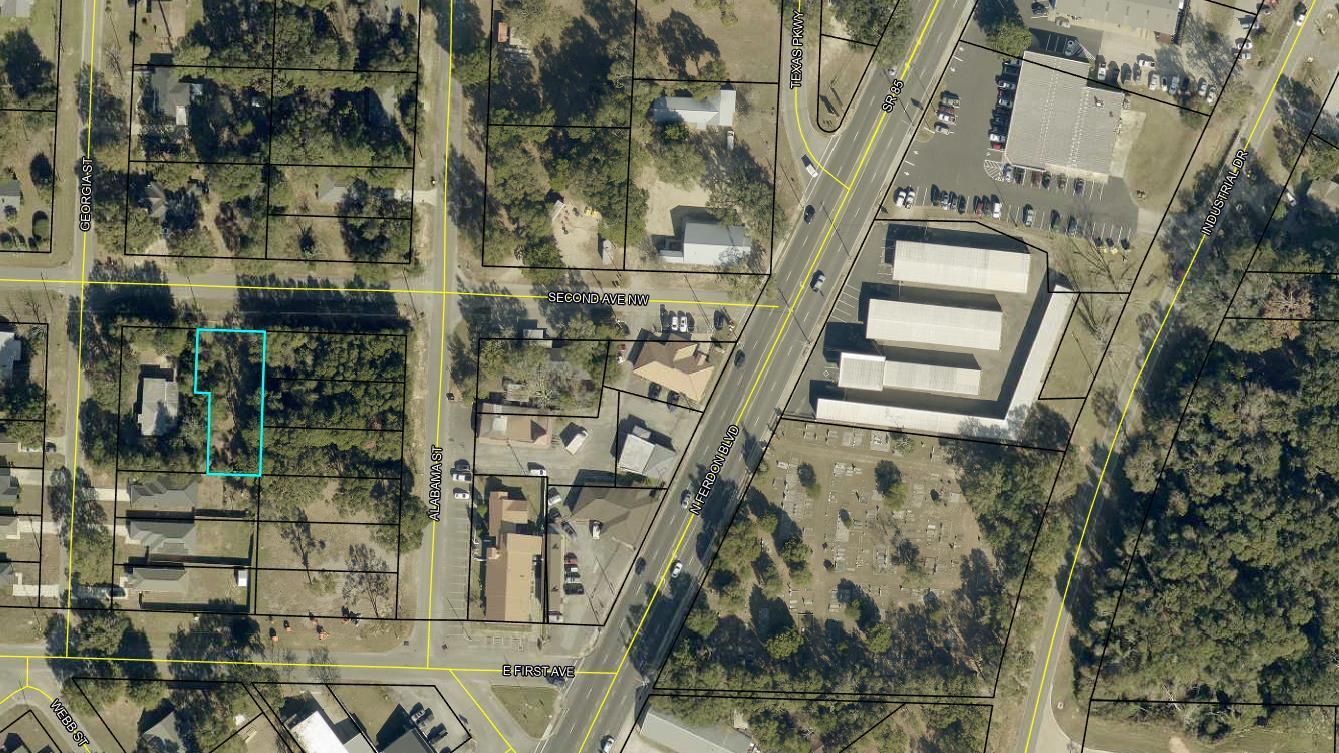 416 E 2nd Avenue Crestview FL 32536