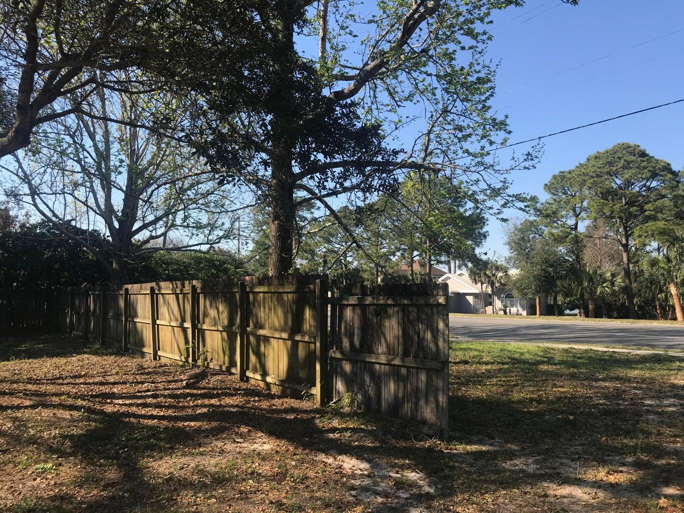 154 NW Beal Parkway Fort Walton Beach FL 32548
