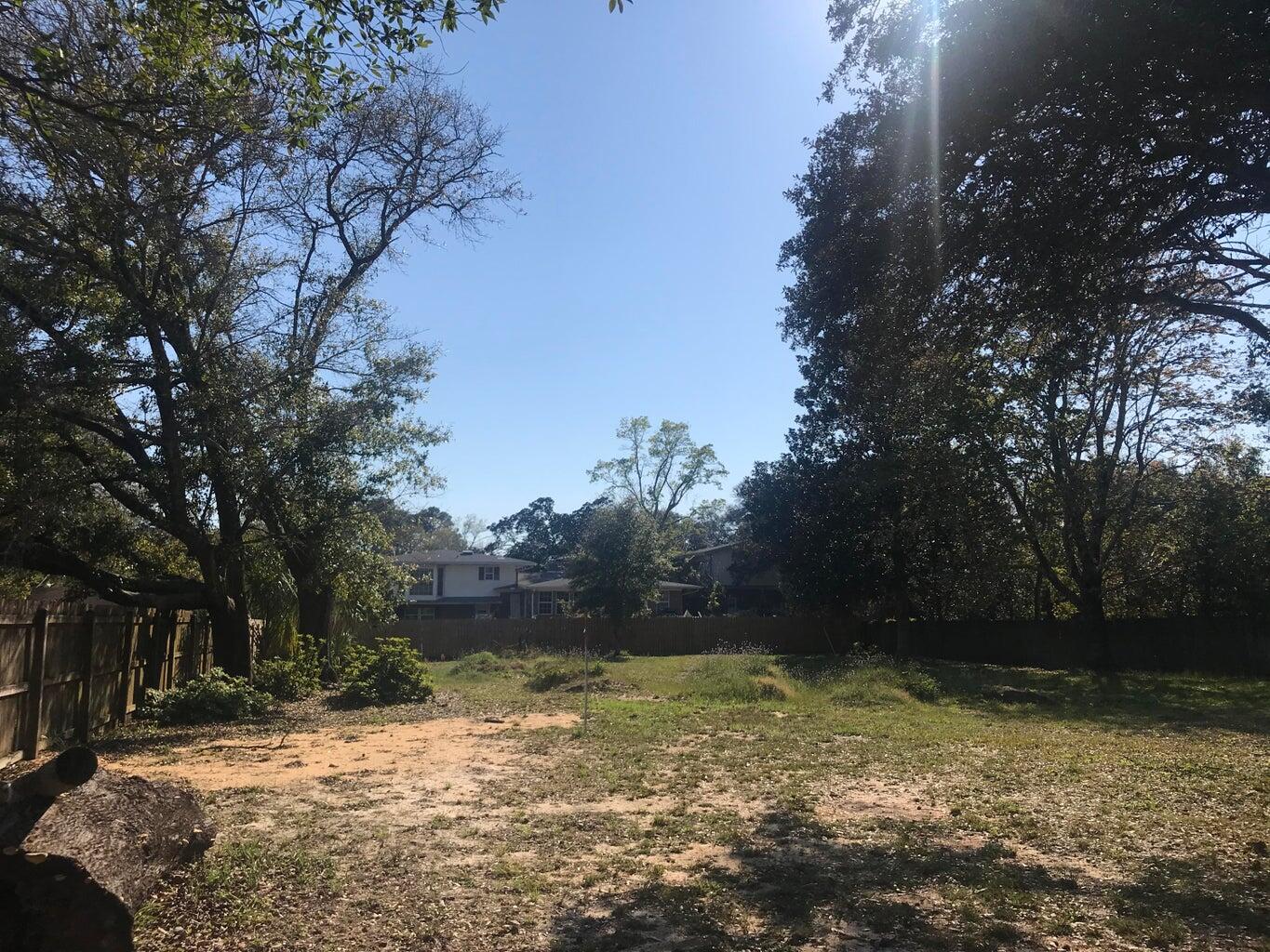 154 NW Beal Parkway Fort Walton Beach FL 32548
