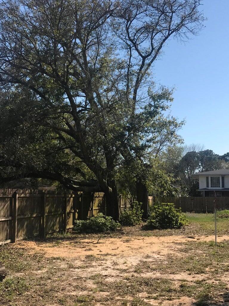 154 NW Beal Parkway Fort Walton Beach FL 32548