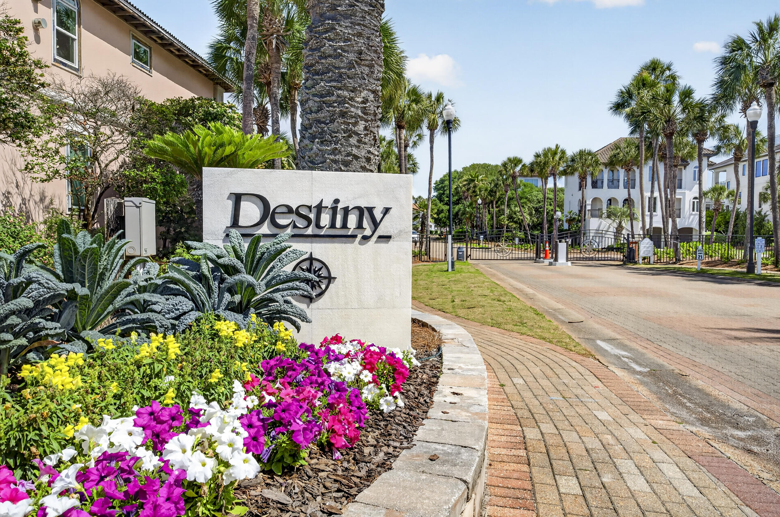 96 Vista Bluffs Destin FL 32541