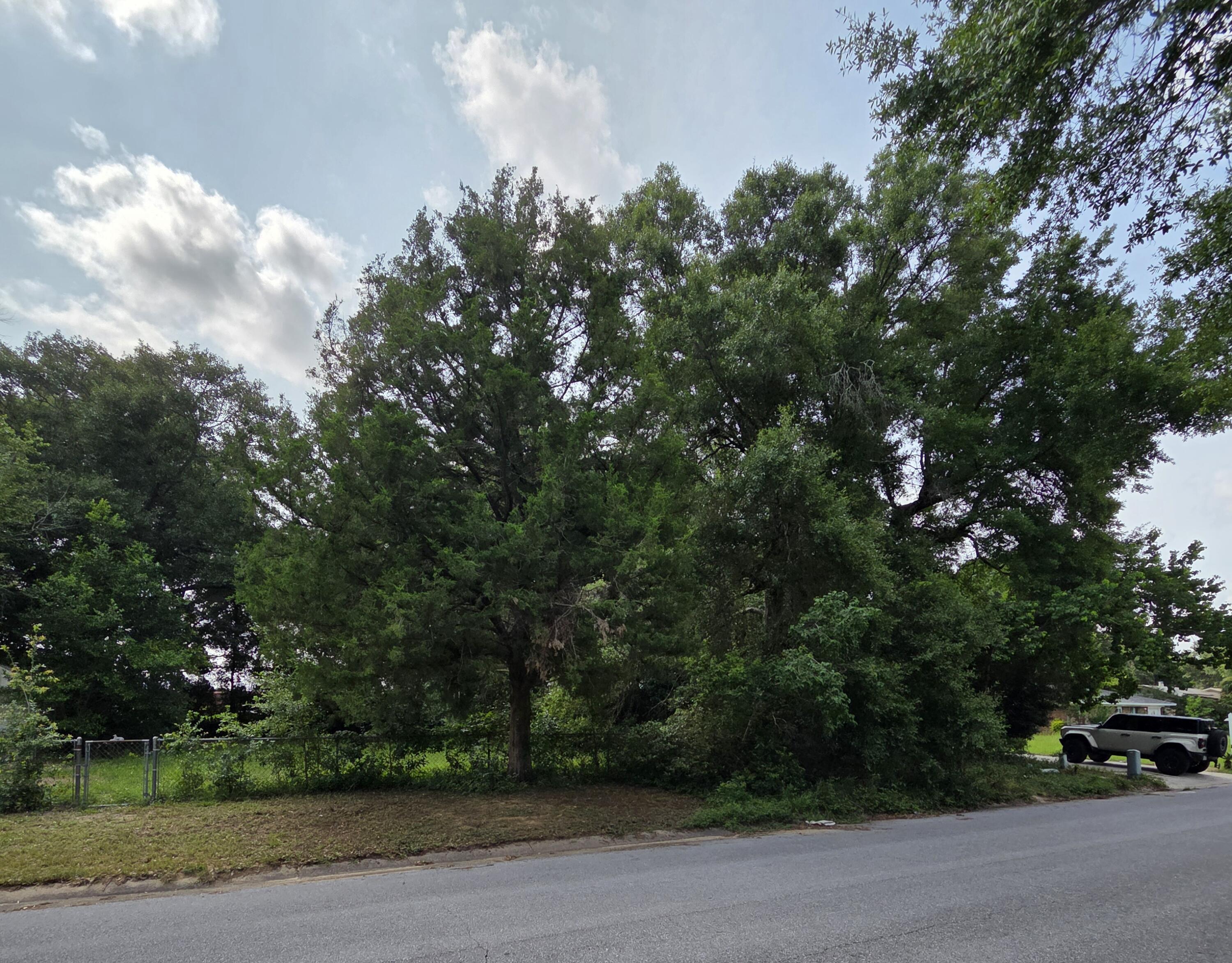Xxx Keating Road Pensacola FL 32504