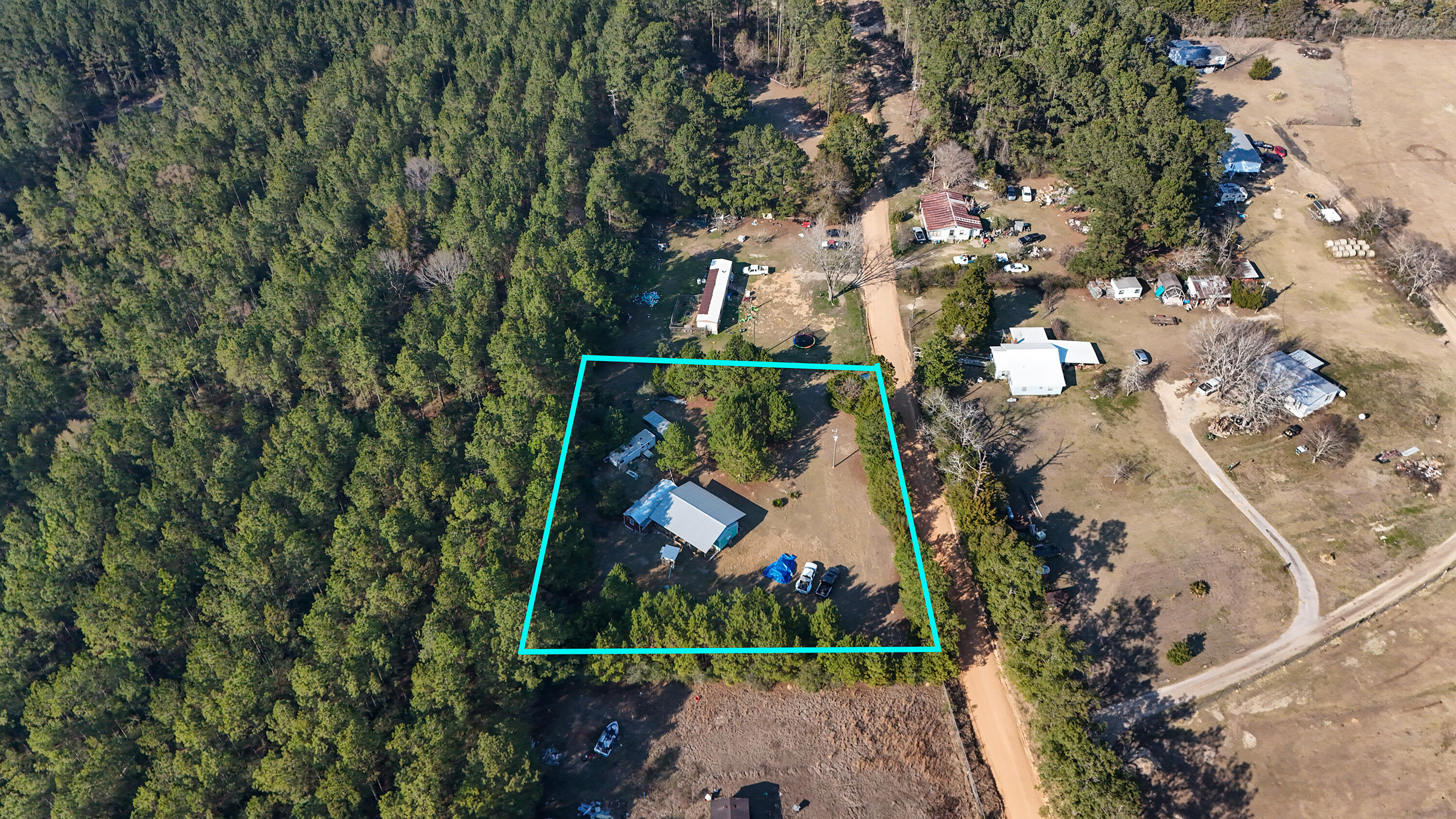 2444 Hardee Skipper Road Ponce De Leon FL 32455