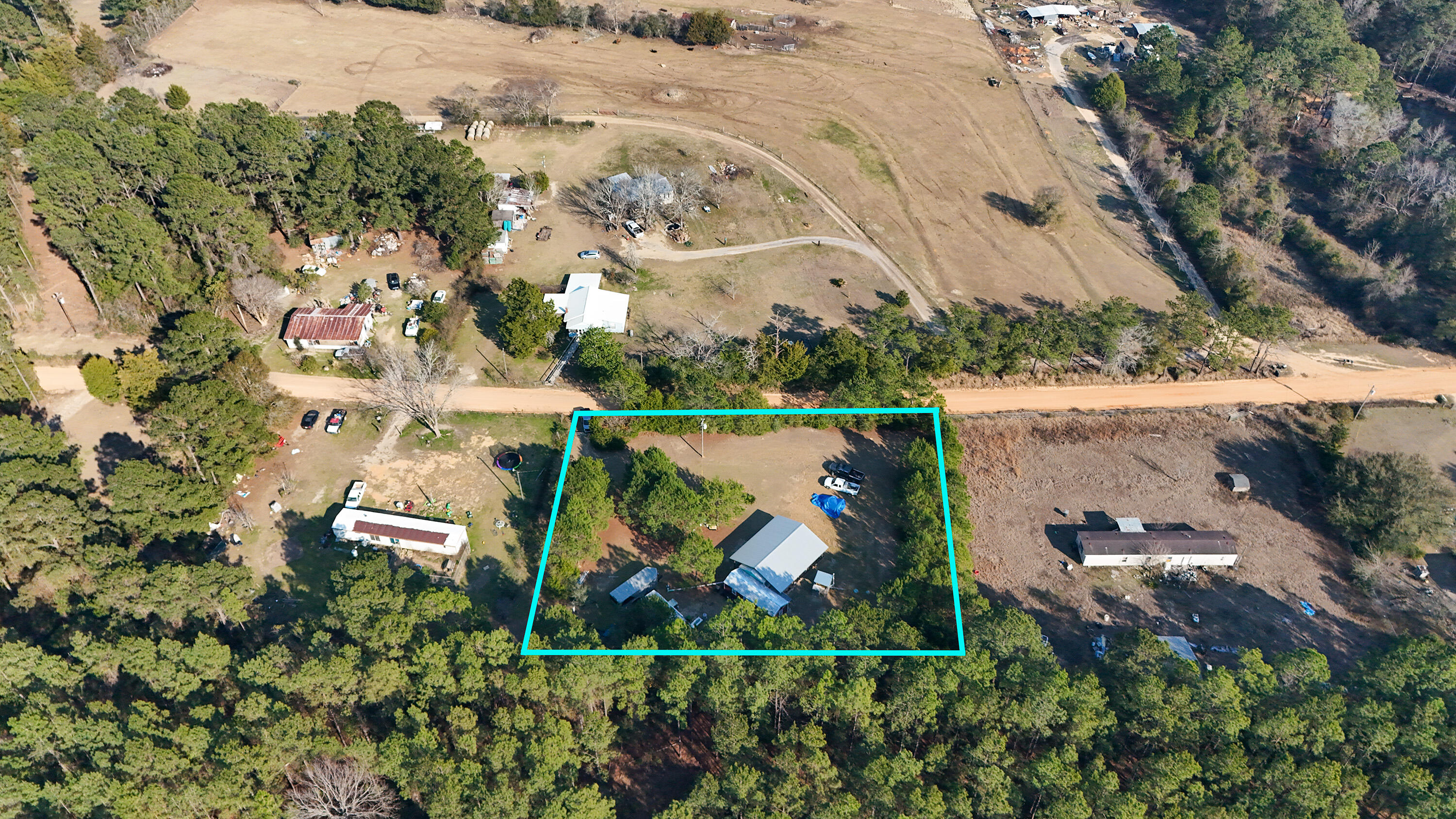 2444 Hardee Skipper Road Ponce De Leon FL 32455